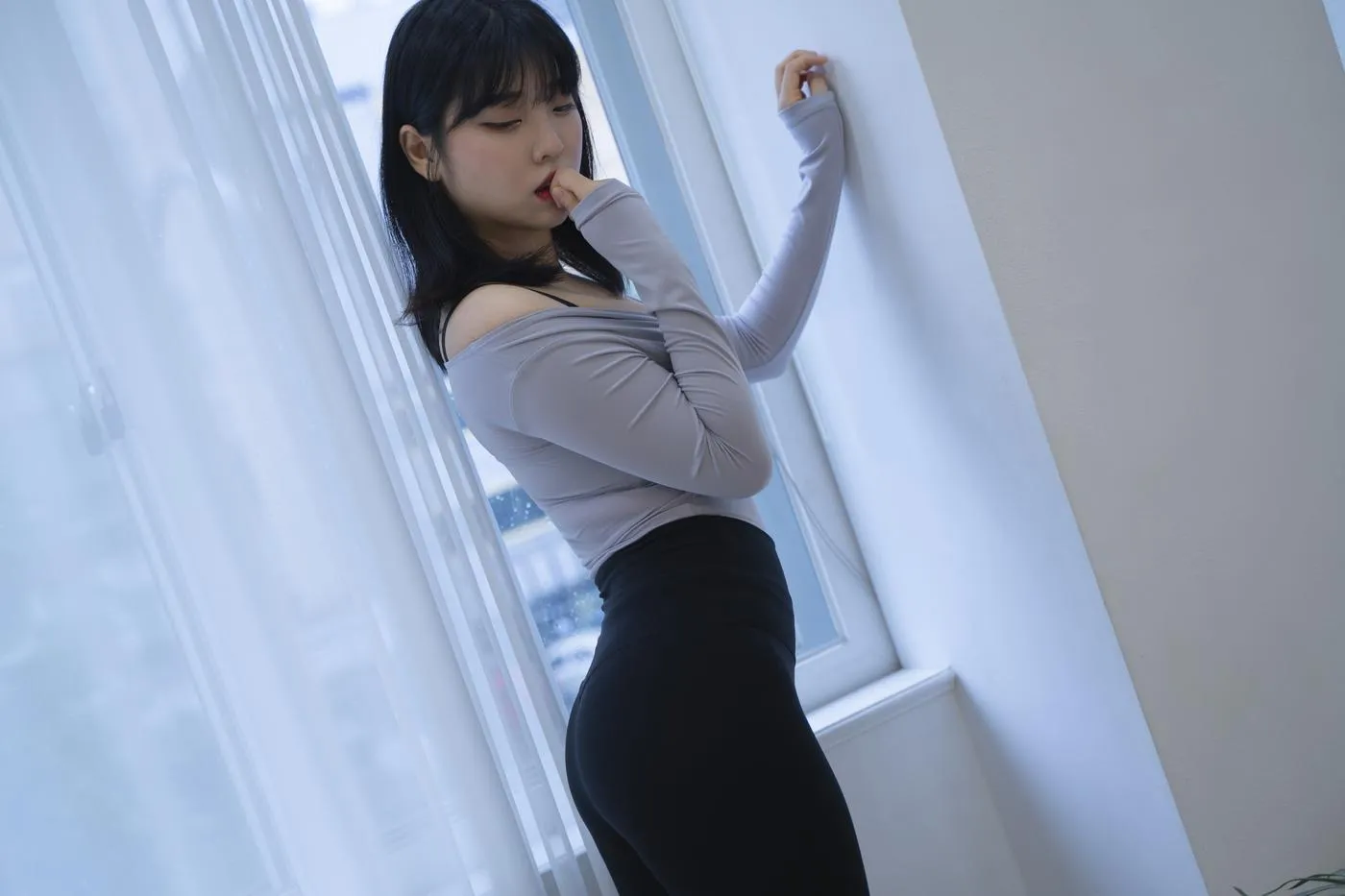 Hana Song (송하나) – NO.16 [ROGLE] Leggings [62P]插图