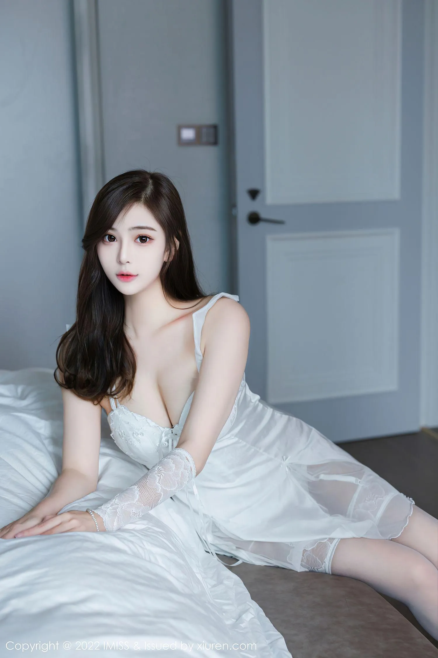 [IMiss爱蜜社] 2022.09.01 VOL.696 Lavinia肉肉 [37P]插图6