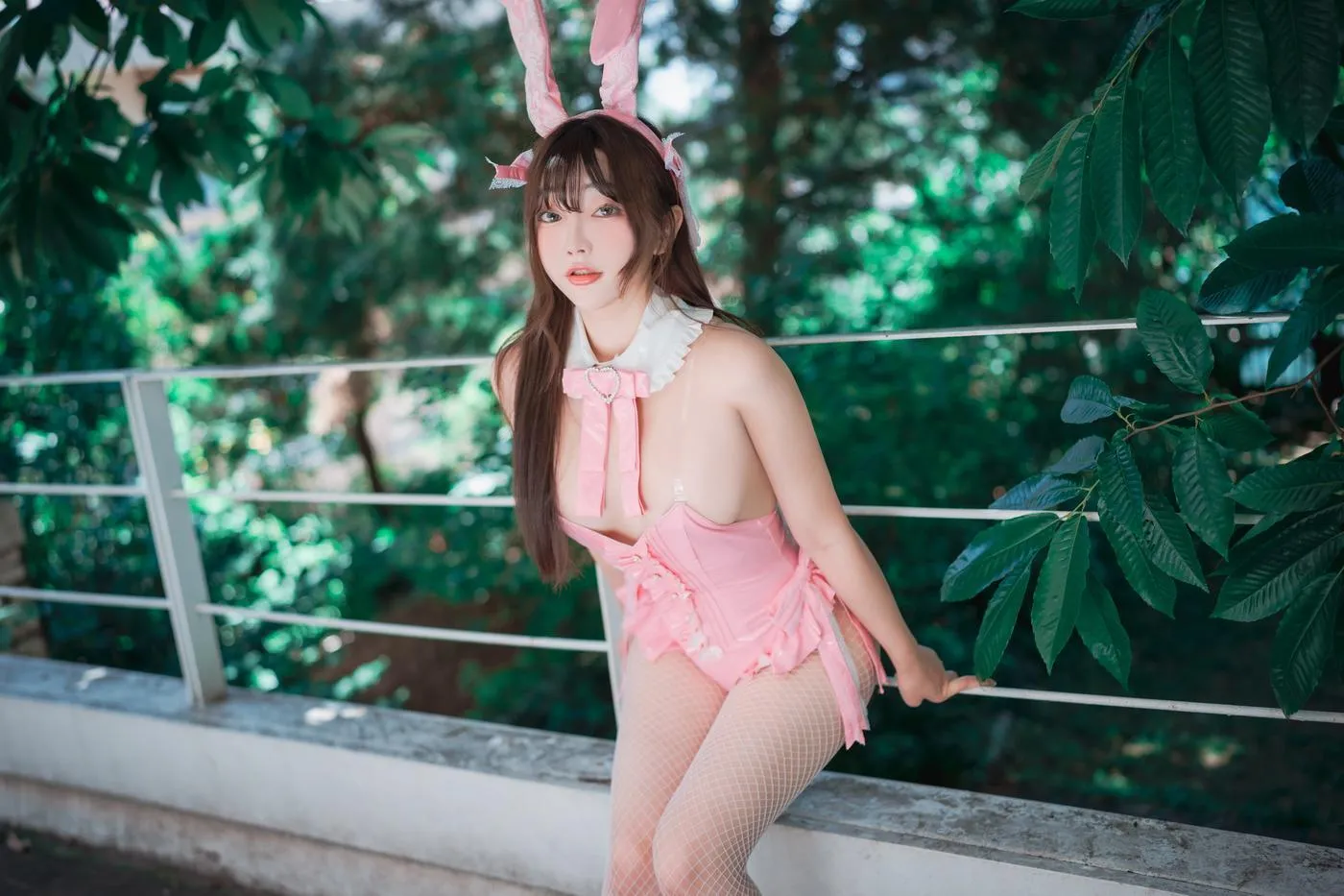 Newbom – NO.05 [DJAWA] The Year of the Pink Bunny ( S.Ver) [72P]插图4