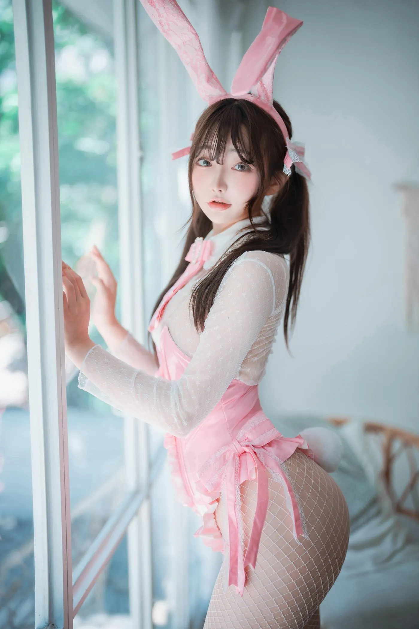 Newbom – NO.05 [DJAWA] The Year of the Pink Bunny ( S.Ver) [72P]插图2