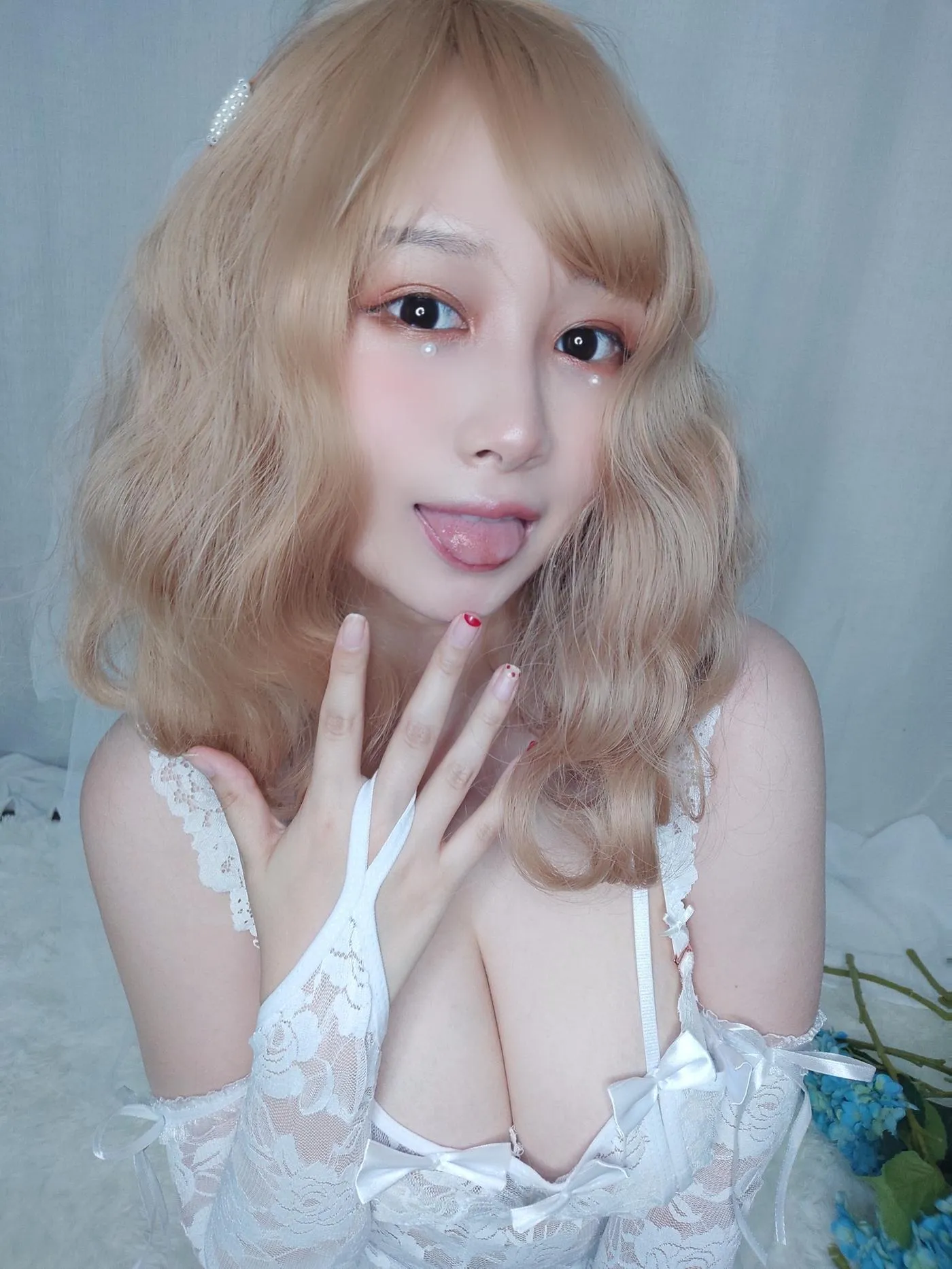 PAKI酱 – NO.02 镂空新娘装 [42P]插图