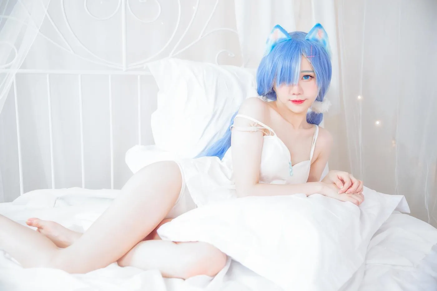 Sally Dorasnow – NO.22 Rem White Kitty [49P]插图2