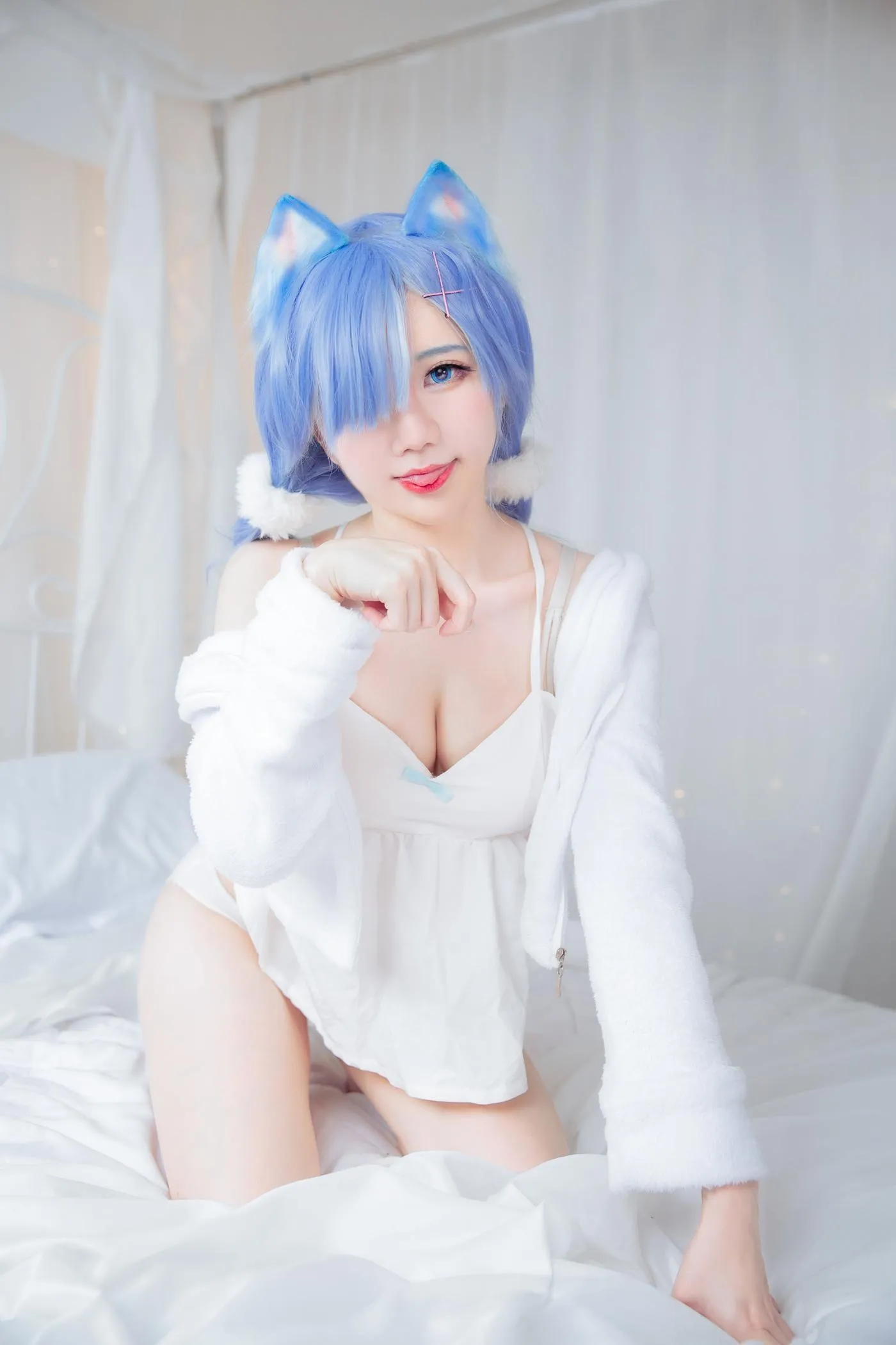 Sally Dorasnow – NO.22 Rem White Kitty [49P]插图9