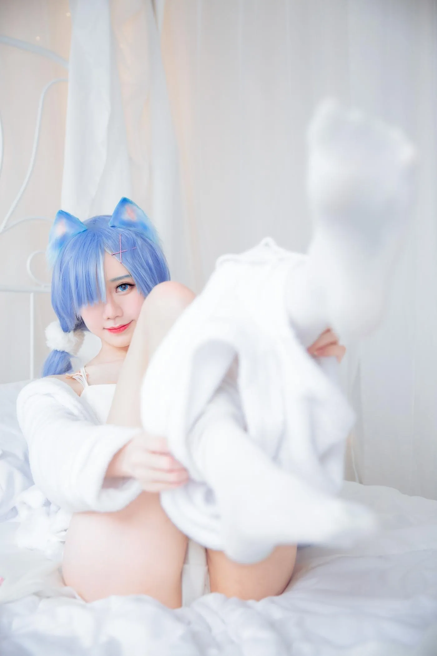 Sally Dorasnow – NO.22 Rem White Kitty [49P]插图2