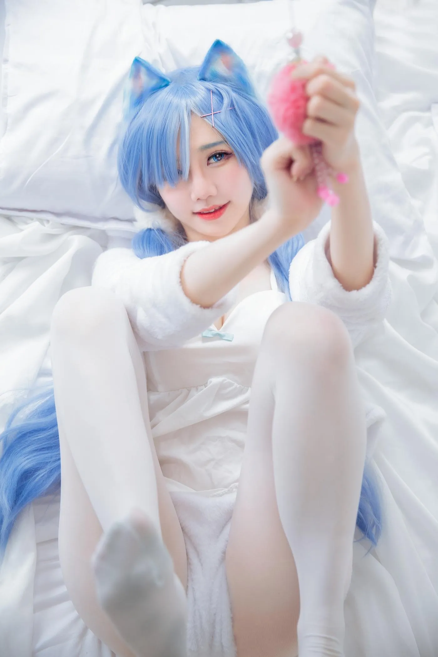 Sally Dorasnow – NO.22 Rem White Kitty [49P]插图6