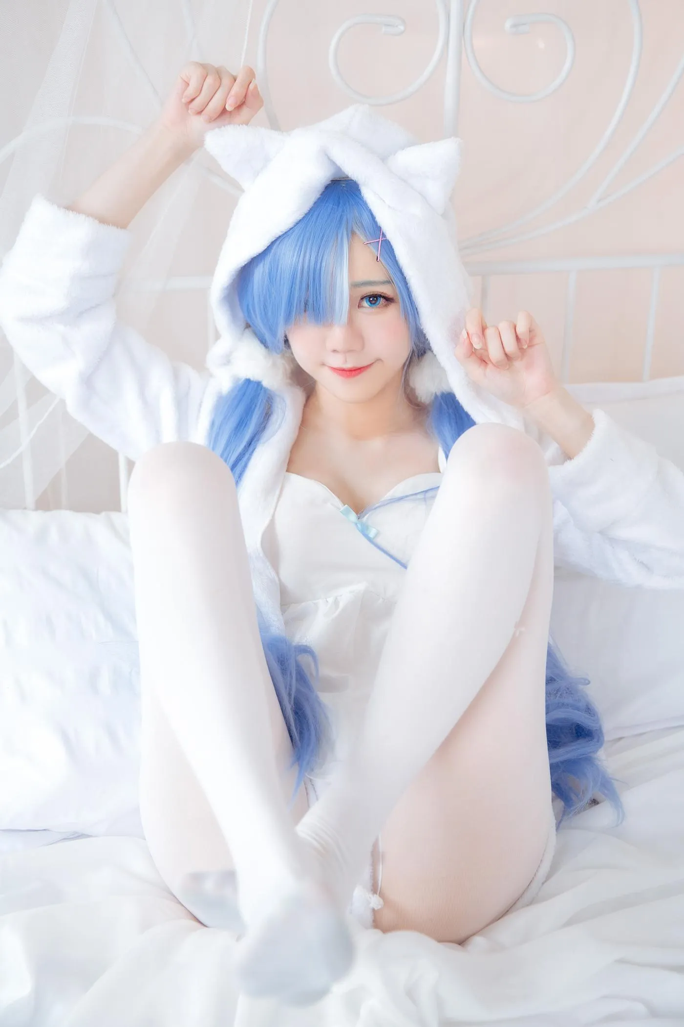 Sally Dorasnow – NO.22 Rem White Kitty [49P]插图2