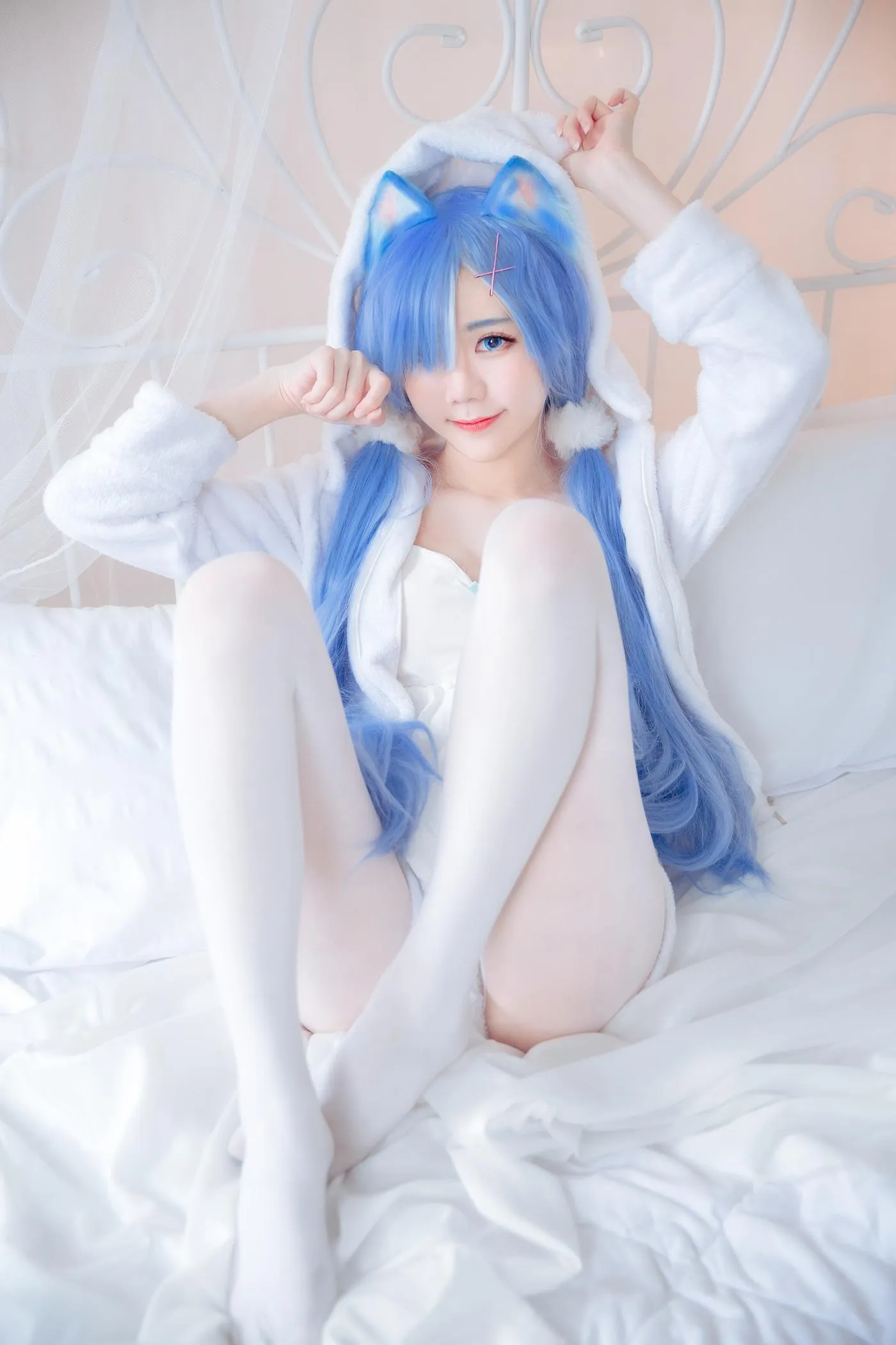 Sally Dorasnow – NO.22 Rem White Kitty [49P]插图3