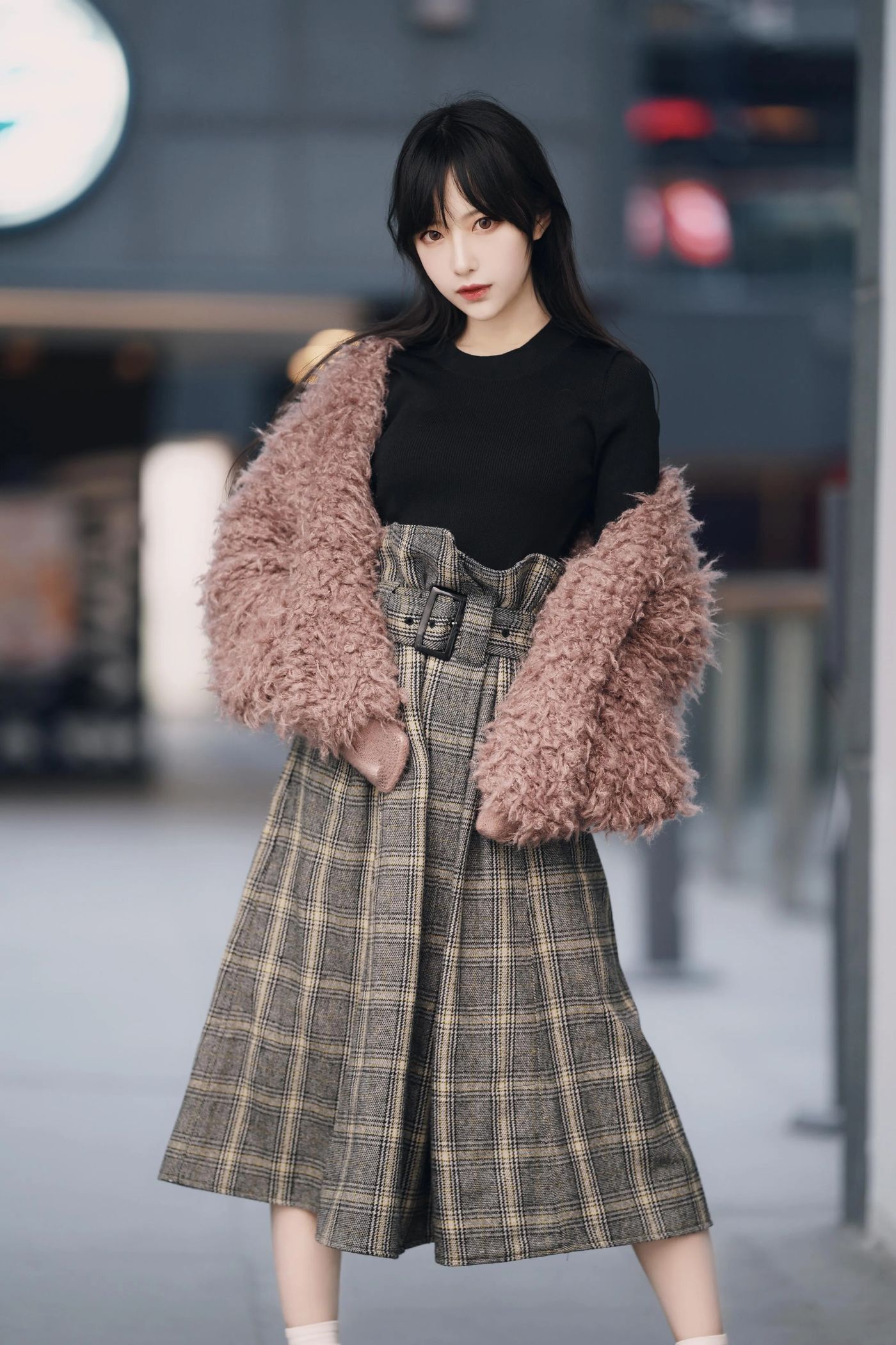 Shika小鹿鹿 – NO.32 三里屯街拍 [31P]插图3