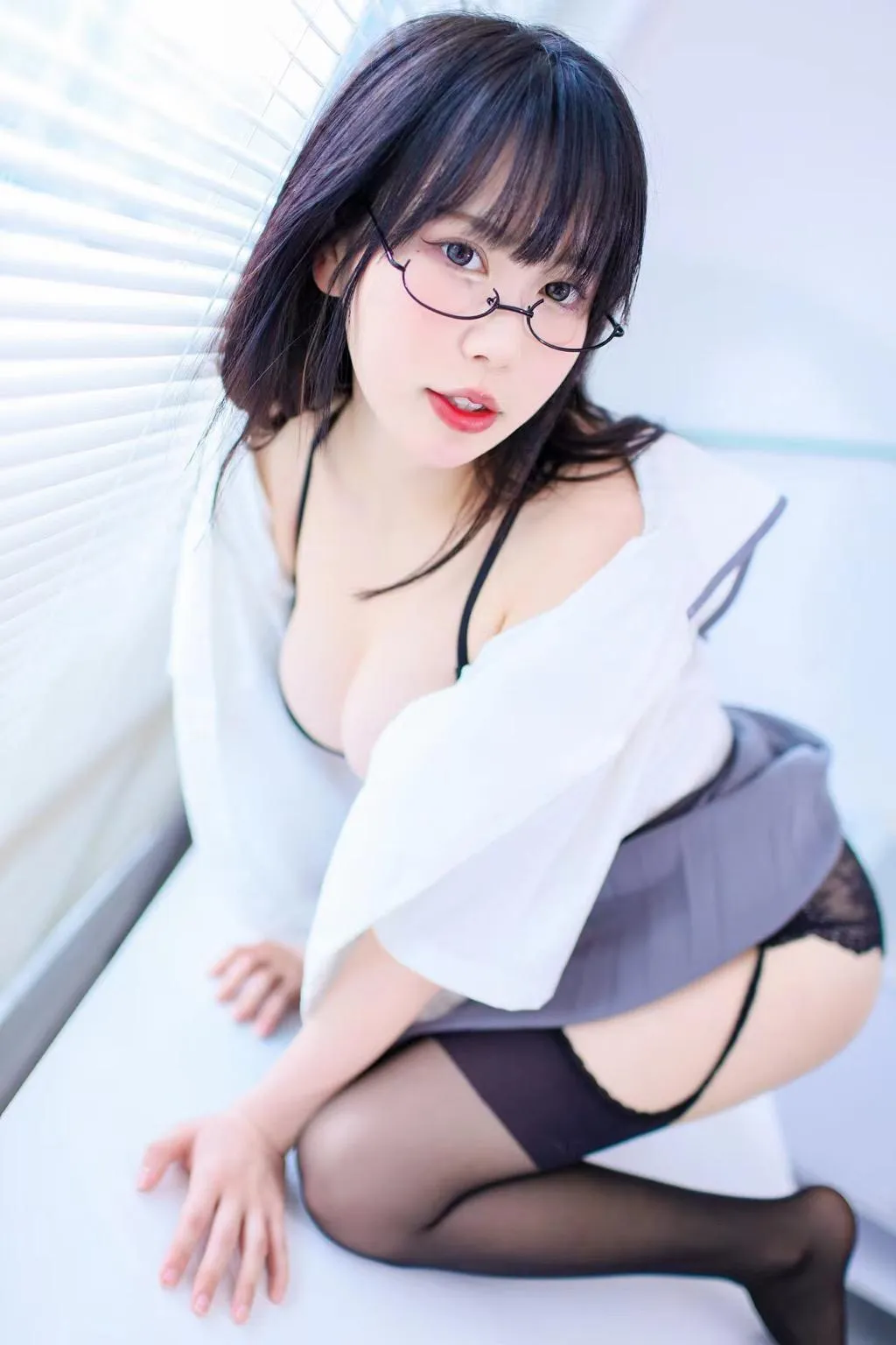 Tina很妖孽呀 – NO.01 调皮的JK妹妹 [38P]插图1