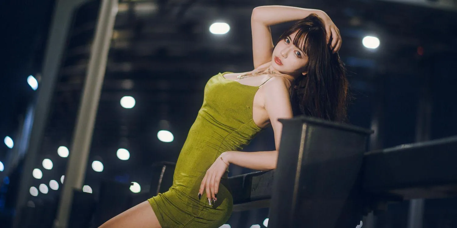 Tina很妖孽呀 – NO.07 绿色连衣裙 [35P]插图4