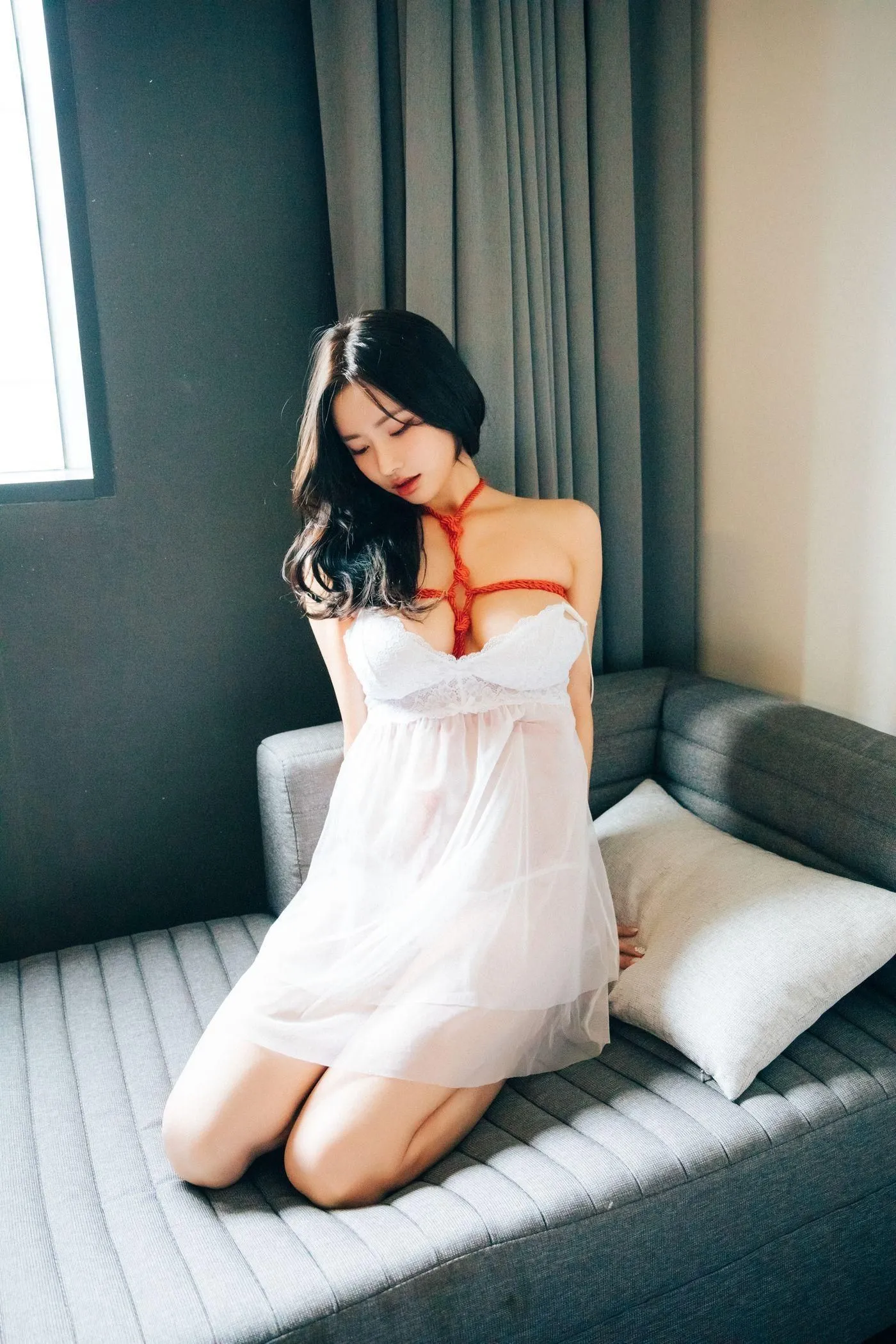 YeonYu (연유) – NO.03 [LOOZY] Take Off a Sticker [157P]插图
