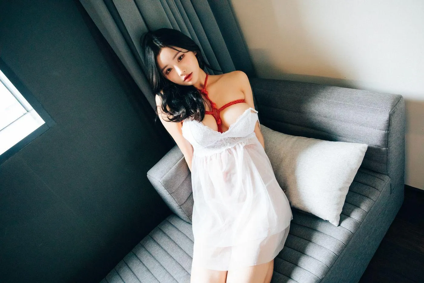 YeonYu (연유) – NO.03 [LOOZY] Take Off a Sticker [157P]插图2
