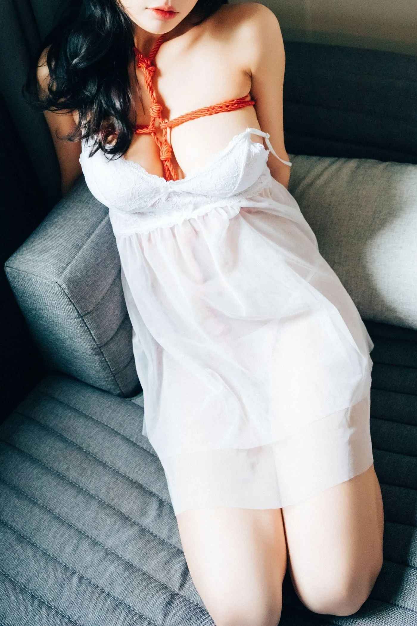 YeonYu (연유) – NO.03 [LOOZY] Take Off a Sticker [157P]插图3