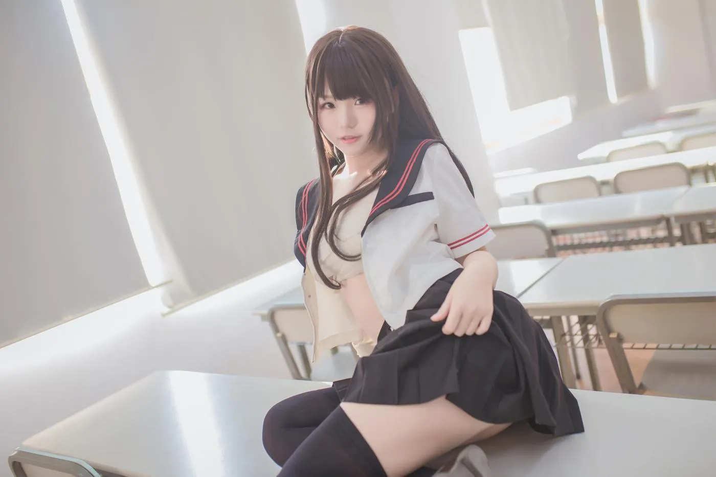 Yoko宅夏-NO.03 黑丝JK [39P]插图2
