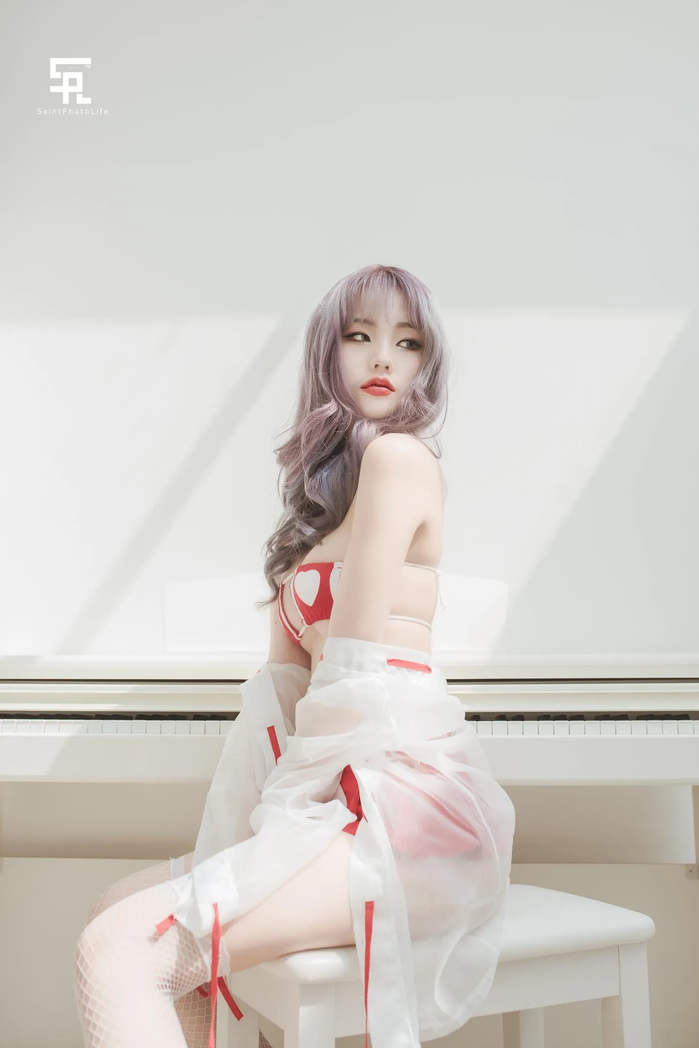 Yuna (윤아) – NO.02 [SAINT Photolife] Growing Up Vol.2 [63P]插图2