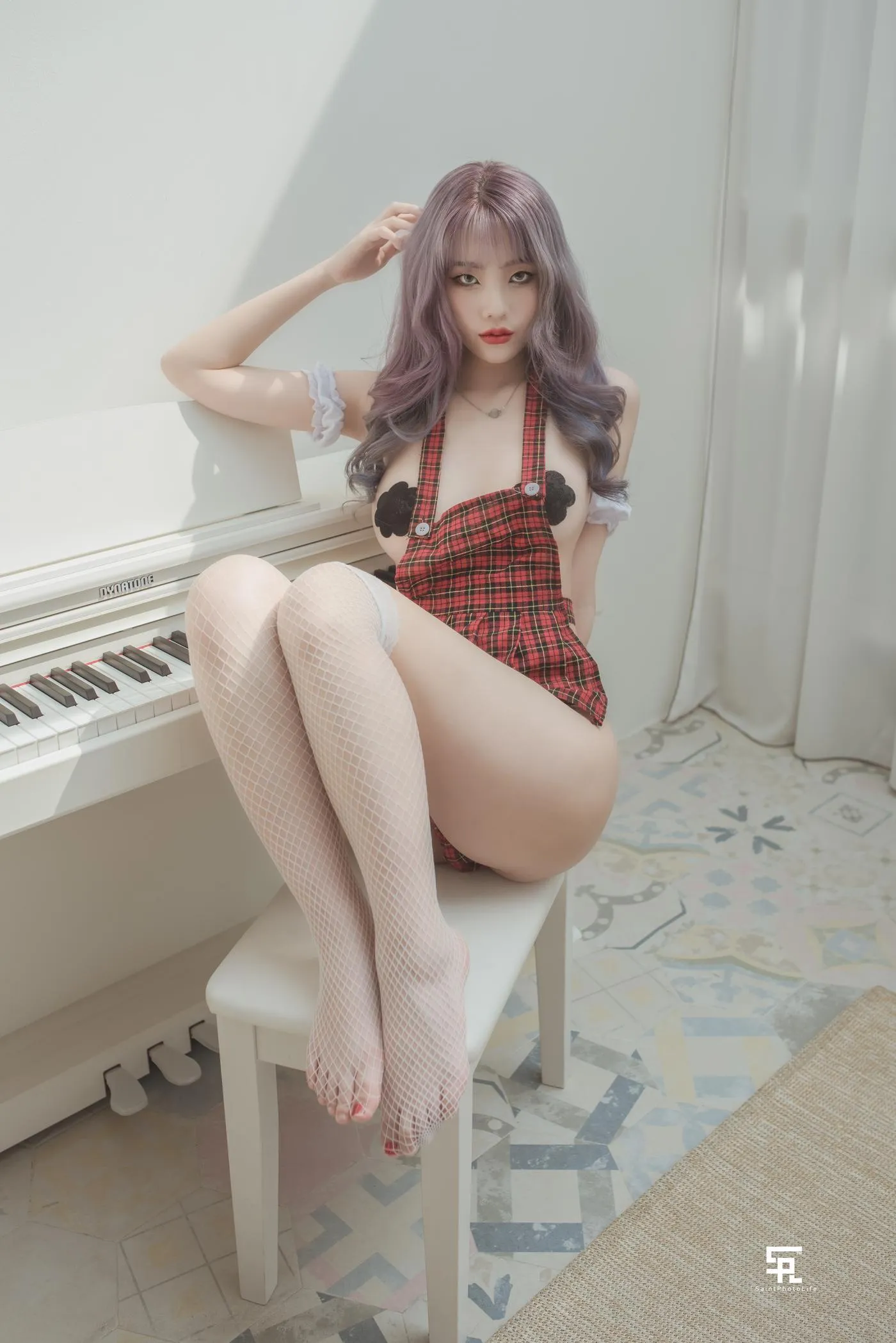 Yuna (윤아) – NO.02 [SAINT Photolife] Growing Up Vol.2 [63P]插图1