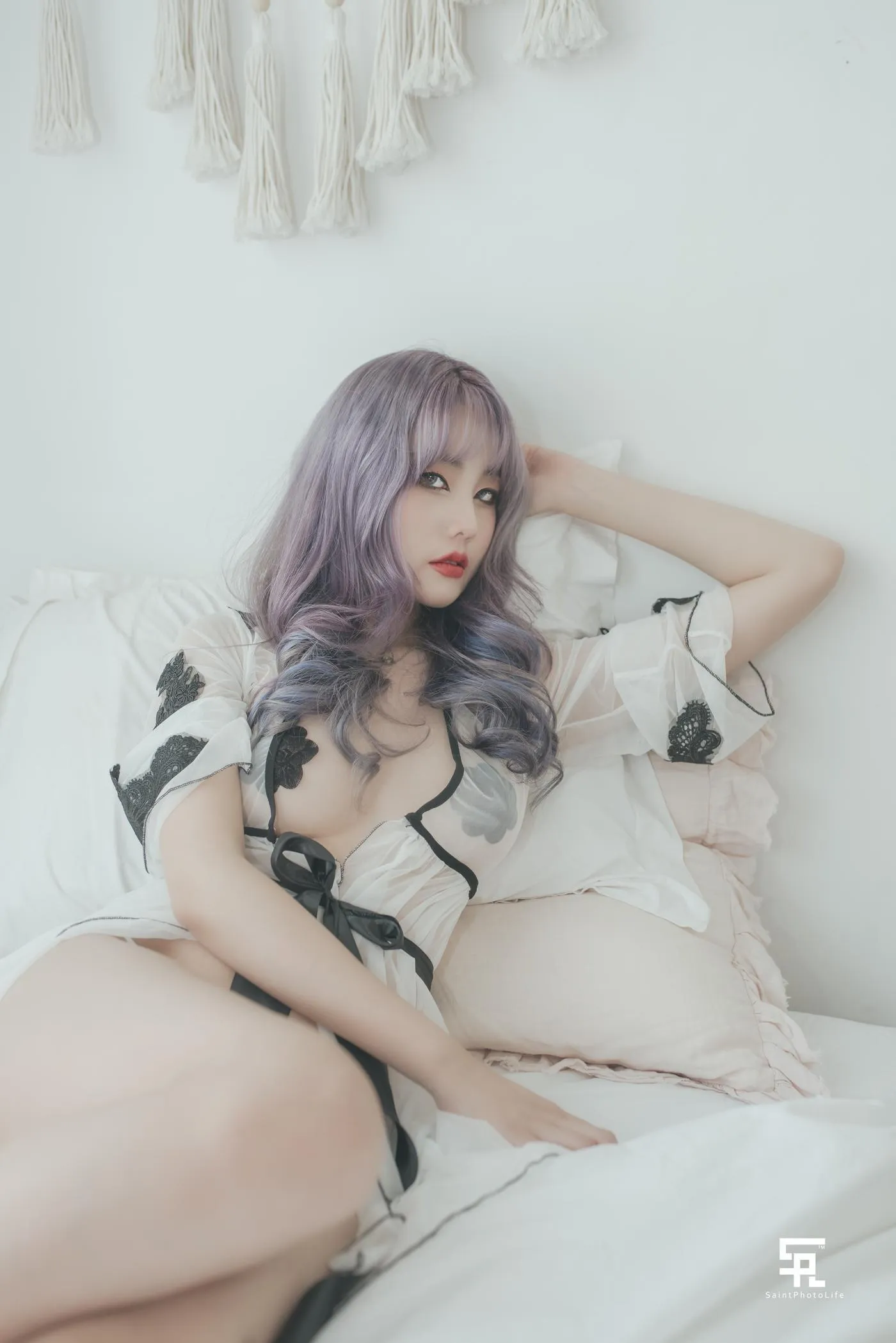 Yuna (윤아) – NO.02 [SAINT Photolife] Growing Up Vol.2 [63P]插图2