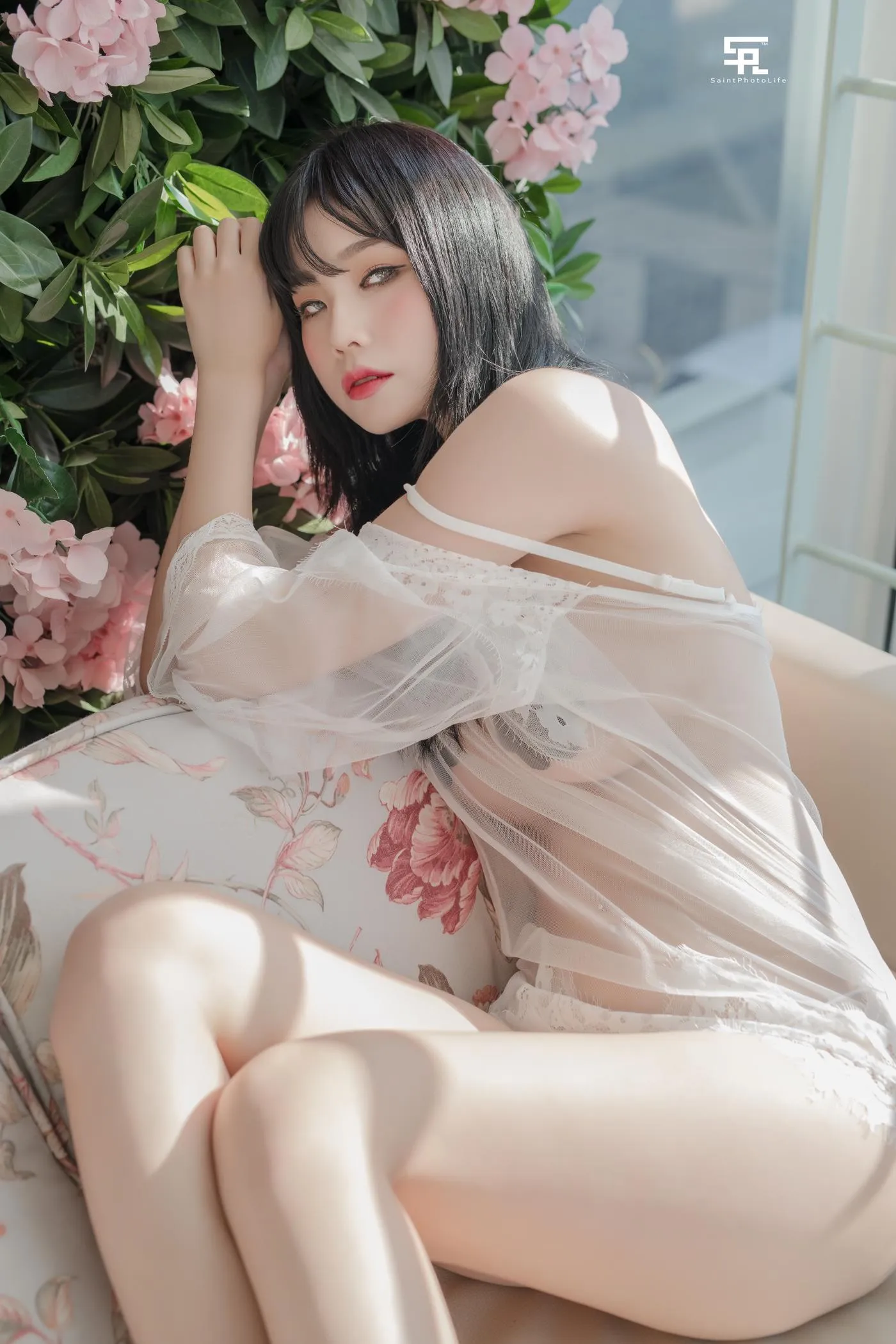Yuna (윤아) – NO.08 [SAINT Photolife] BLOOM Vol.01 [52P]插图
