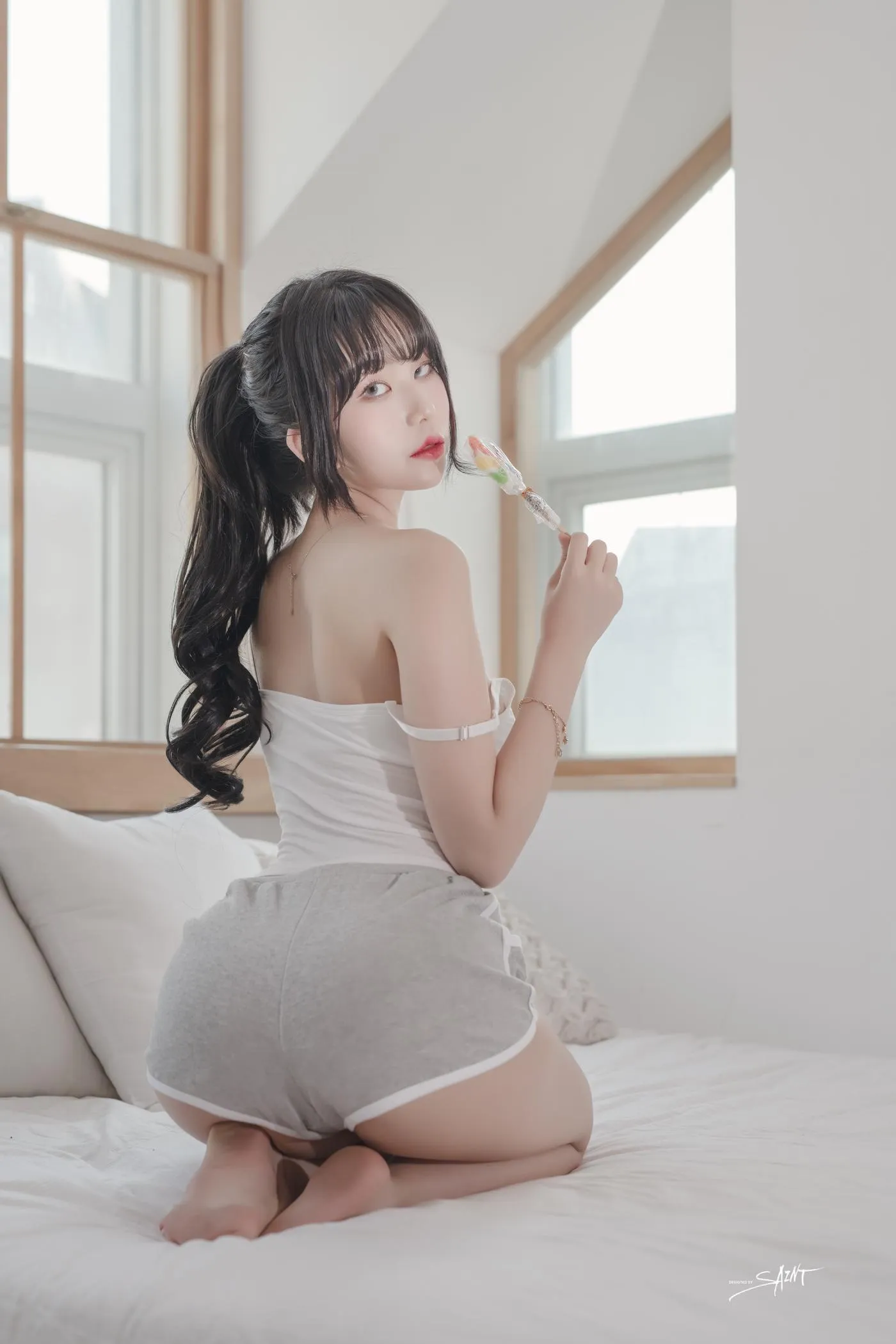 Yuna (윤아) – NO.17 [SAINT Photolife] No.11 – Love On Top [60P]插图