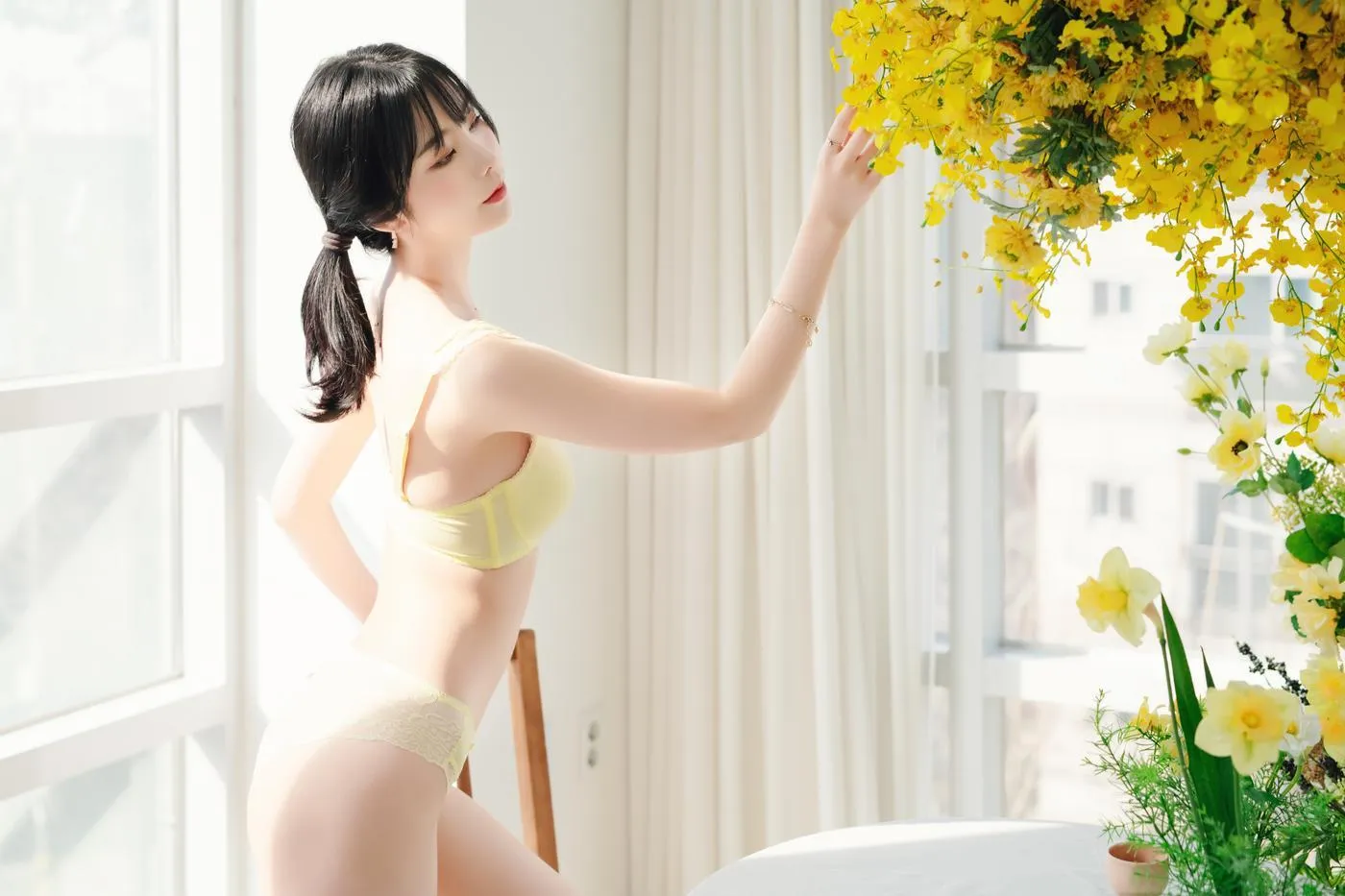 Yuna (윤아) – NO.27 [Patreon] Flowers [26P]插图1