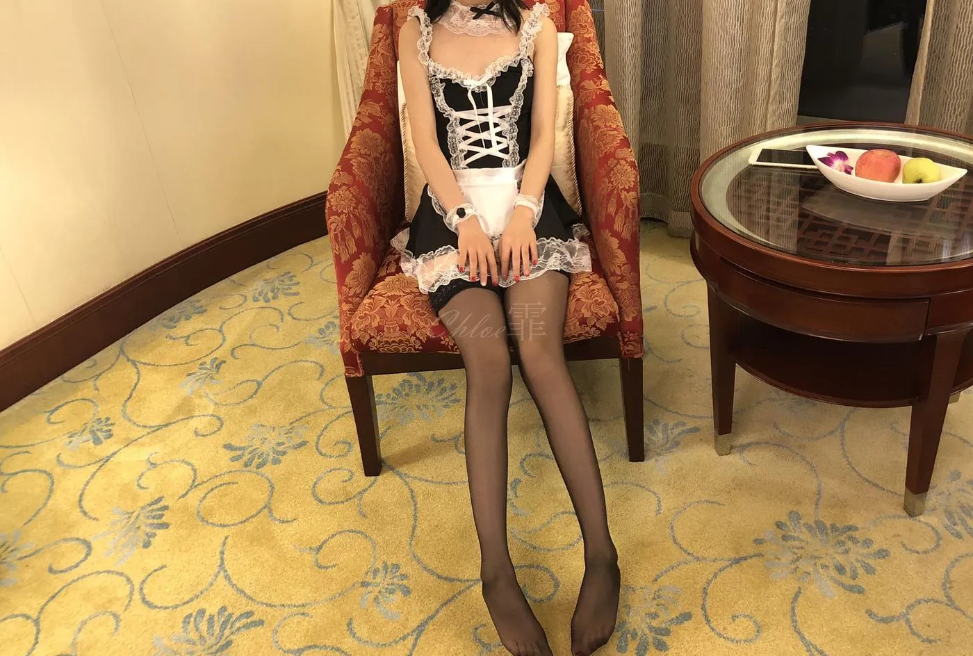 chloe霏霏 – NO.02 20180812 香格里拉酒店女仆装 意大利Trasparenze Fanny 半筒黑s [21P]插图8