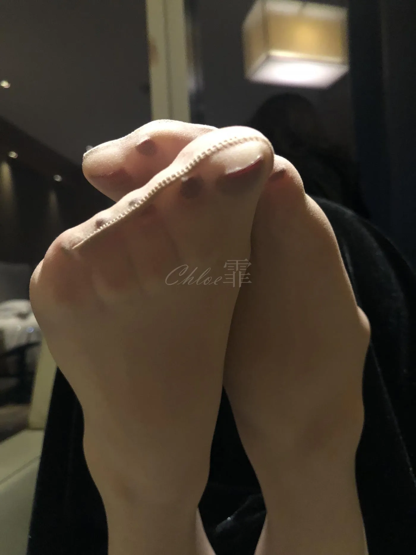 chloe霏霏 – NO.11 20190221 朗豪酒店气质知性蕾丝连衣裙肉s黑高跟 [26P]插图8