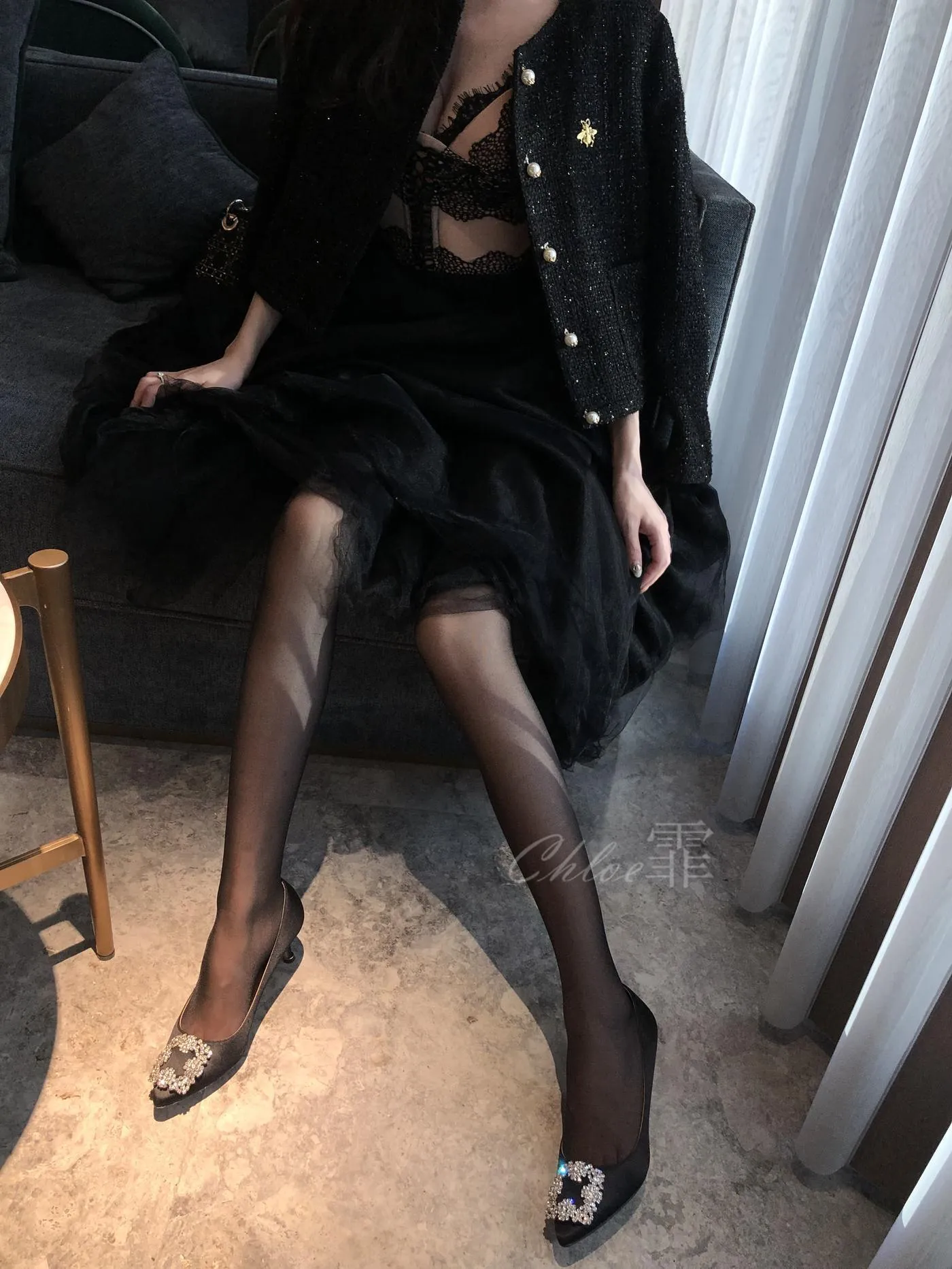 chloe霏霏 – NO.23 20191029 美爵酒店黑s CERVIN吊带复古无弹力肤色 [56P]插图8