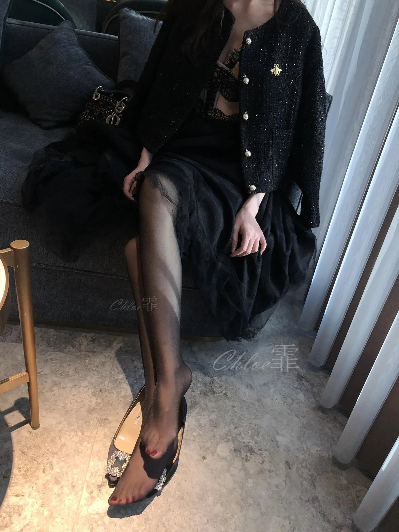 chloe霏霏 – NO.23 20191029 美爵酒店黑s CERVIN吊带复古无弹力肤色 [56P]插图