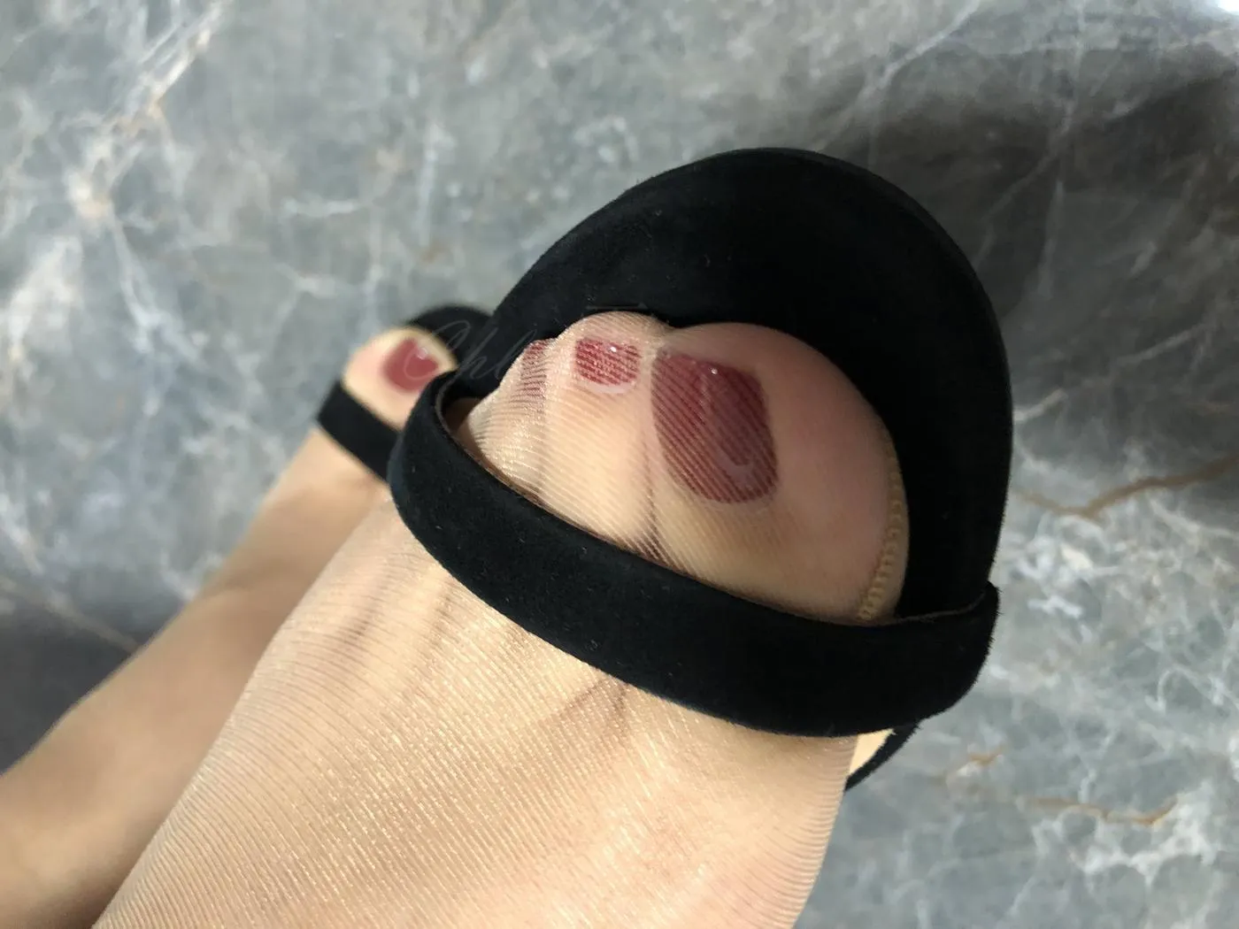 chloe霏霏 – NO.26 20191103 经典随拍-4 [37P]插图4