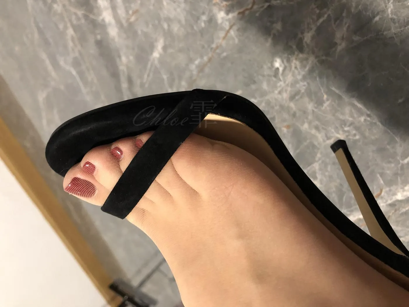 chloe霏霏 – NO.26 20191103 经典随拍-4 [37P]插图6