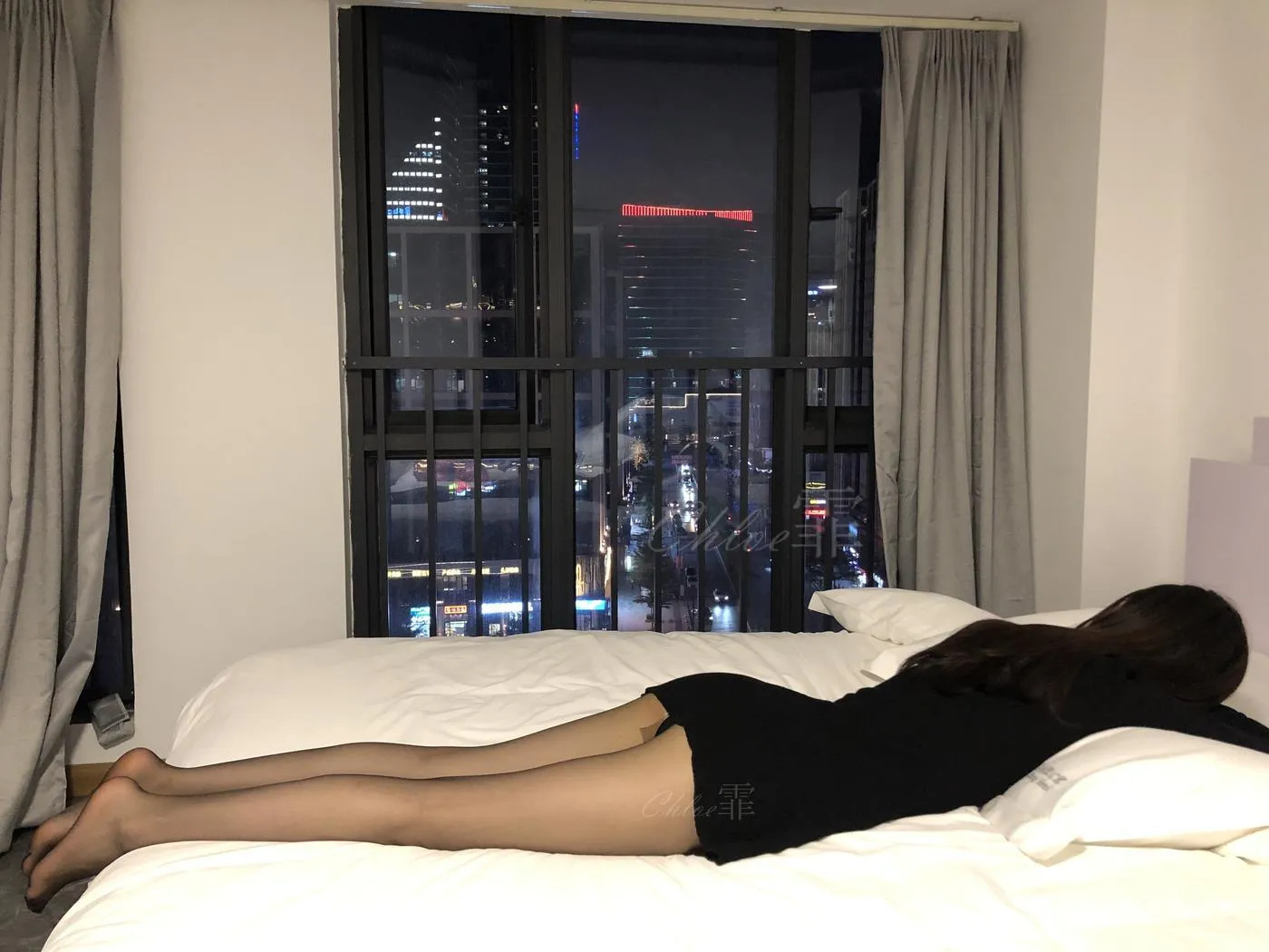 chloe霏霏 – NO.26 20191103 经典随拍-5 [49P]插图3