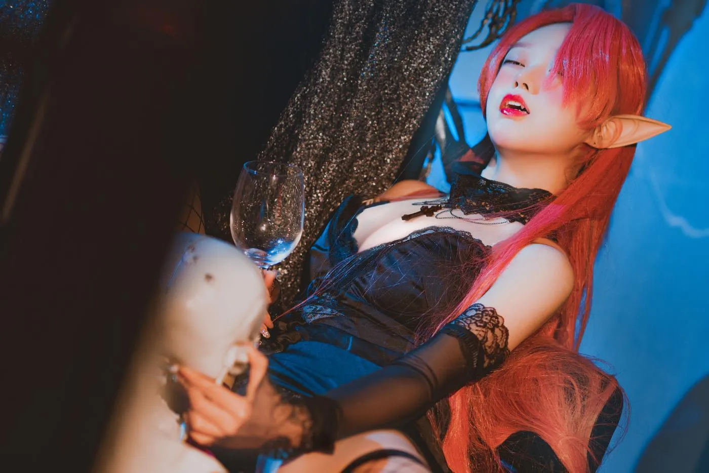 eloise软软 – NO.03 碧蓝.伯爵 [66P]插图1