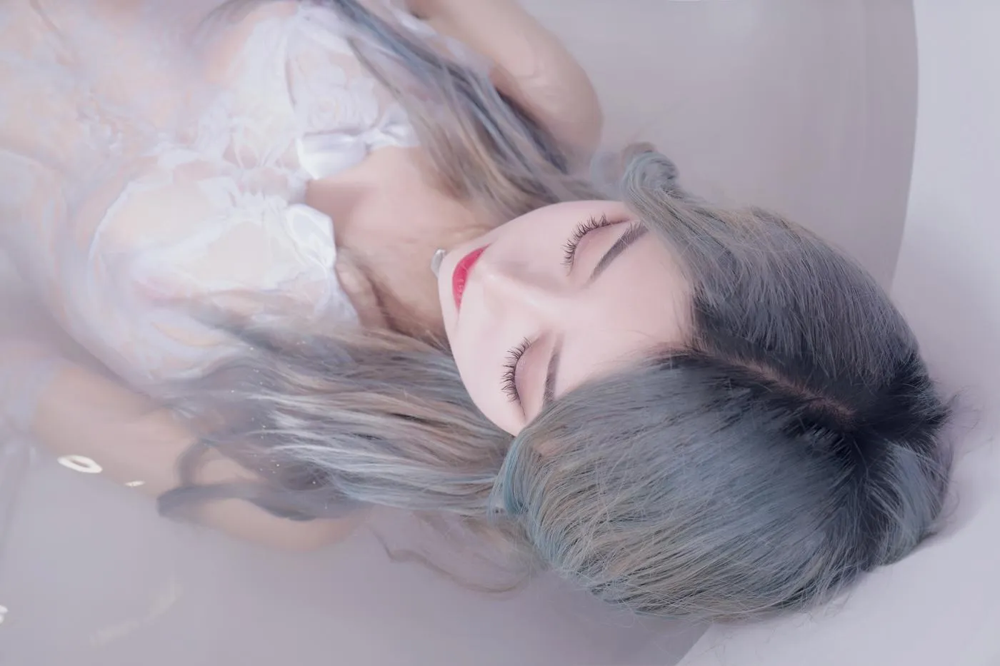 eloise软软 – NO.05 入水蕾丝 [34P]插图1