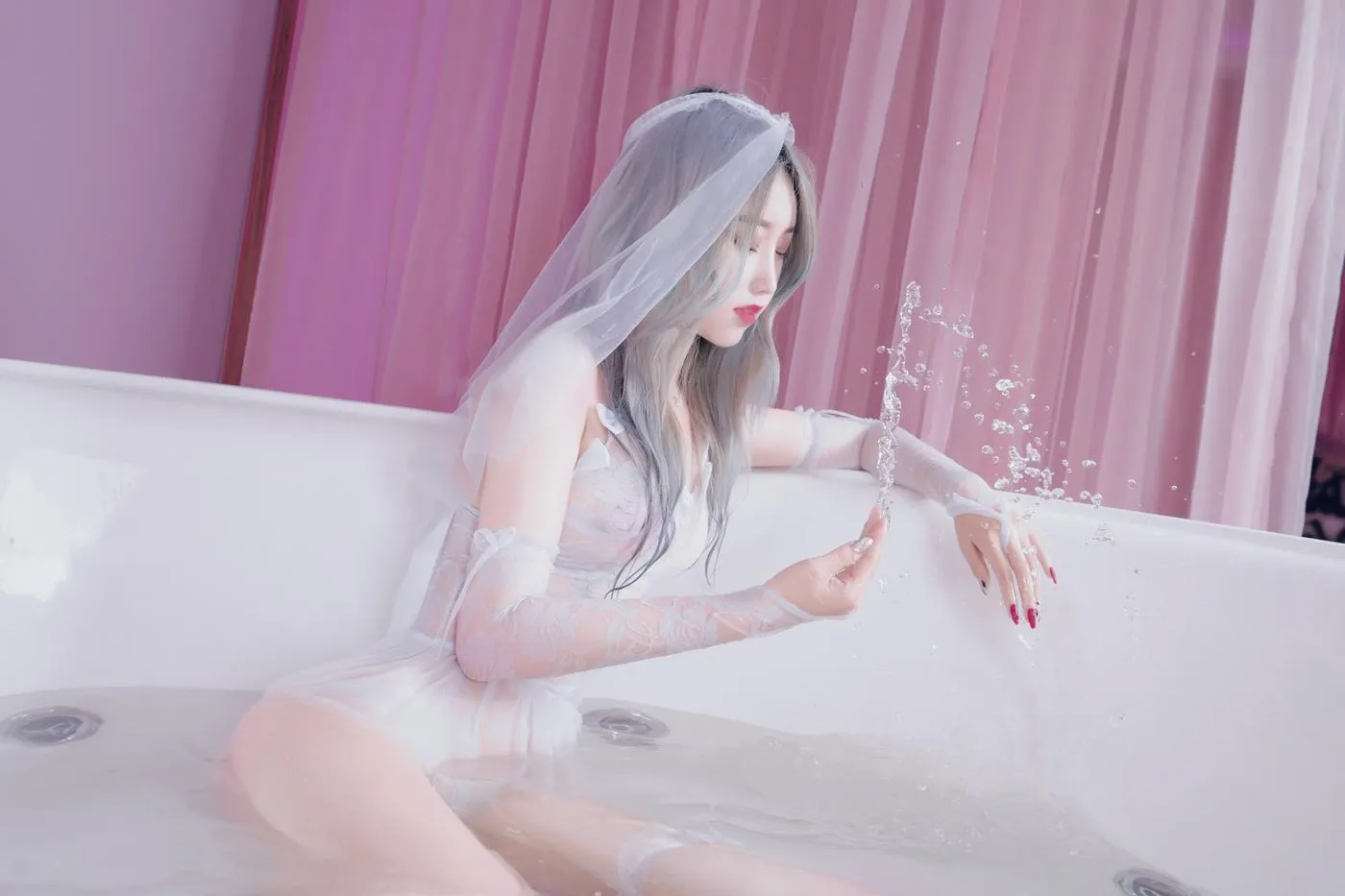 eloise软软 – NO.05 入水蕾丝 [34P]插图3