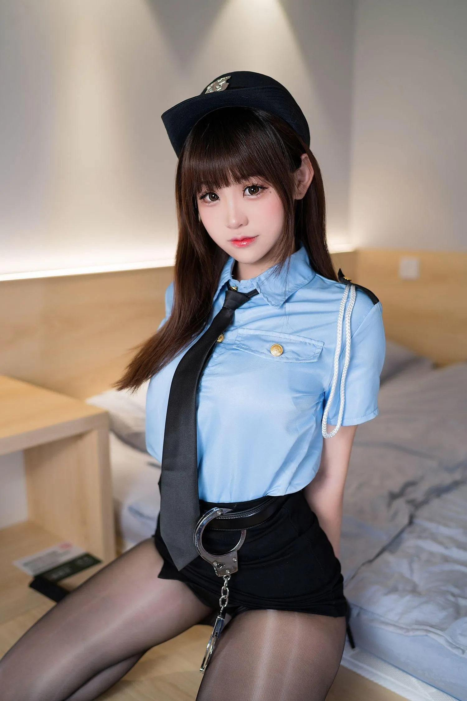 miko酱ww – NO.02 女警制服 让我保护你 [70P]插图1