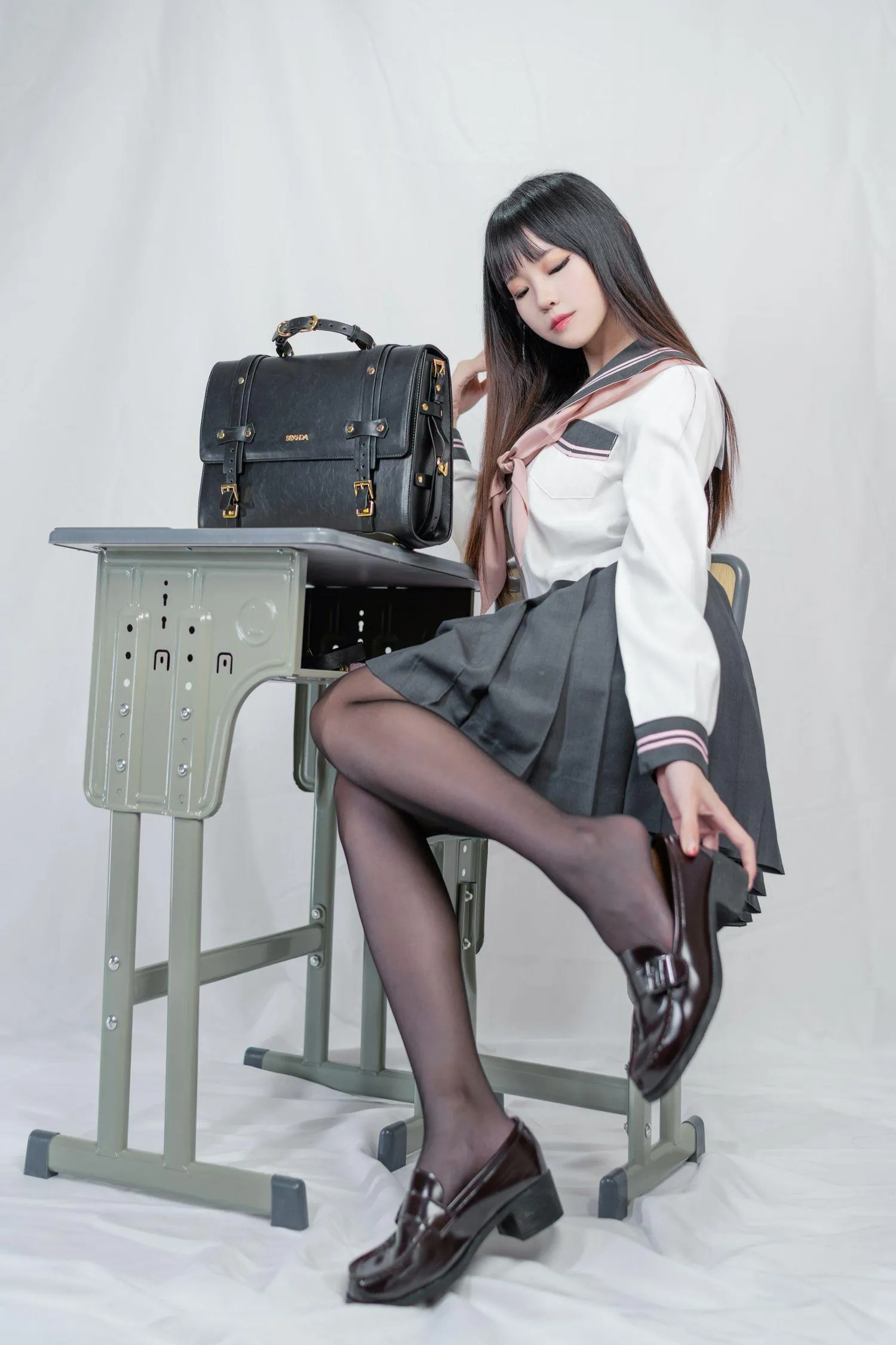 miko酱ww – NO.08 放学后 [26P]插图