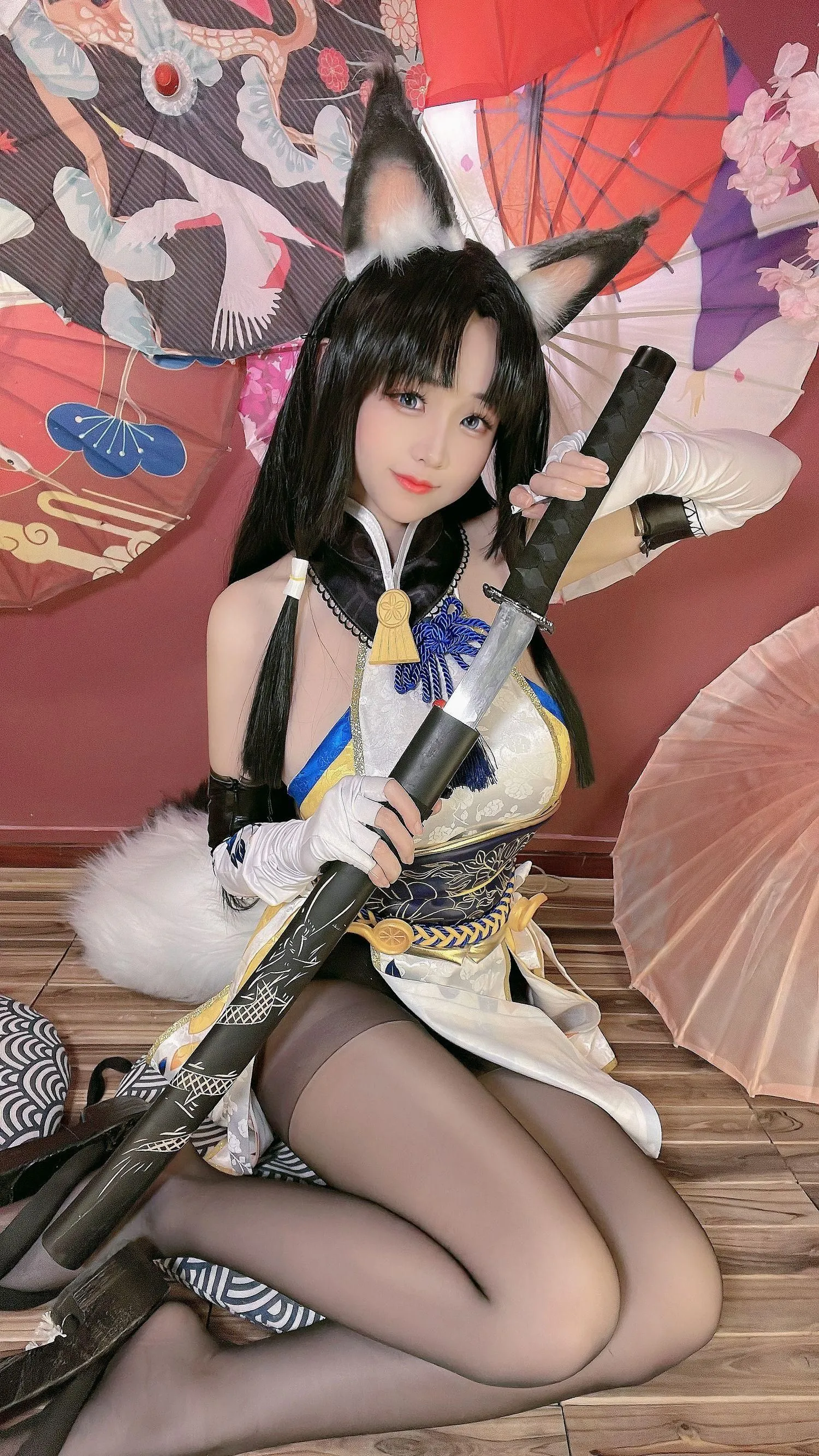 miko酱ww – NO.13 胡桃-自拍 [12P]插图8