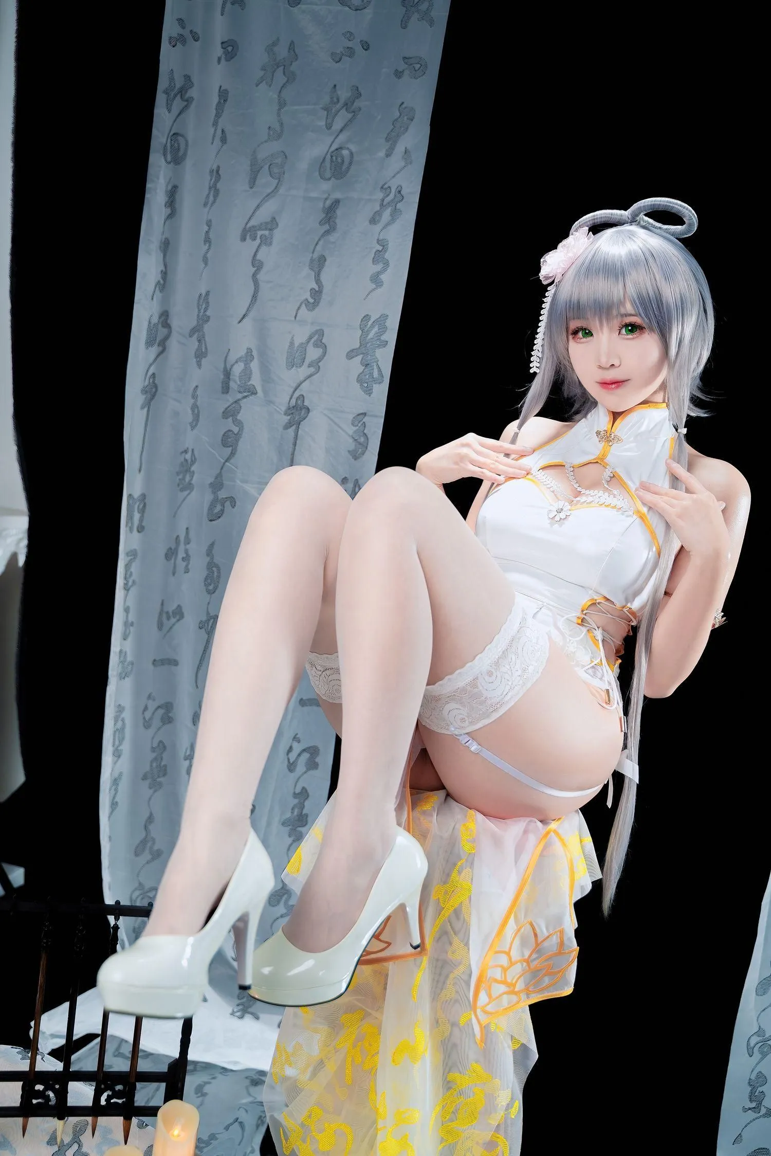 miko酱ww – NO.20 洛天依旗袍 [30P]插图