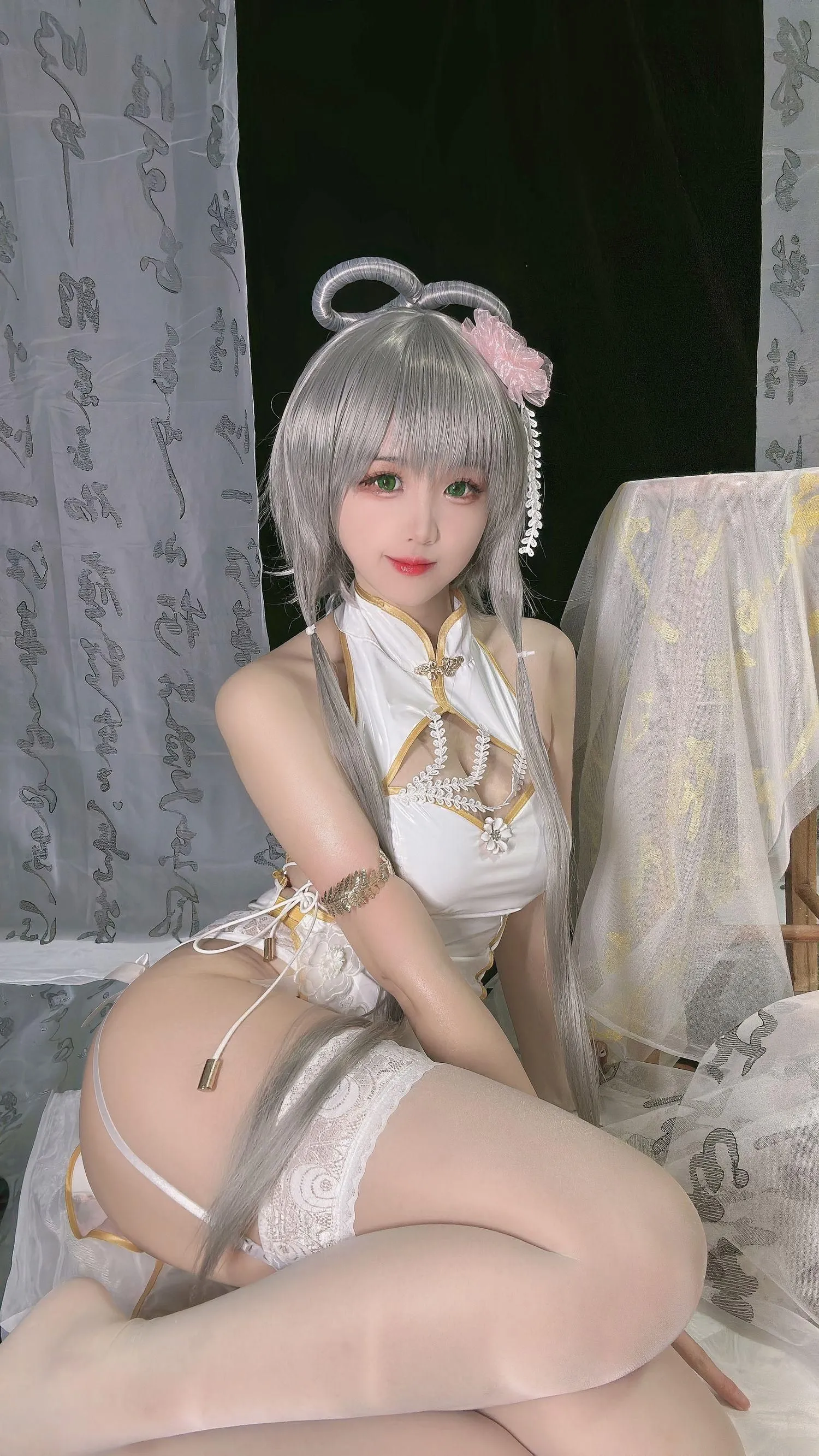 miko酱ww – NO.20 洛天依旗袍 [30P]插图5
