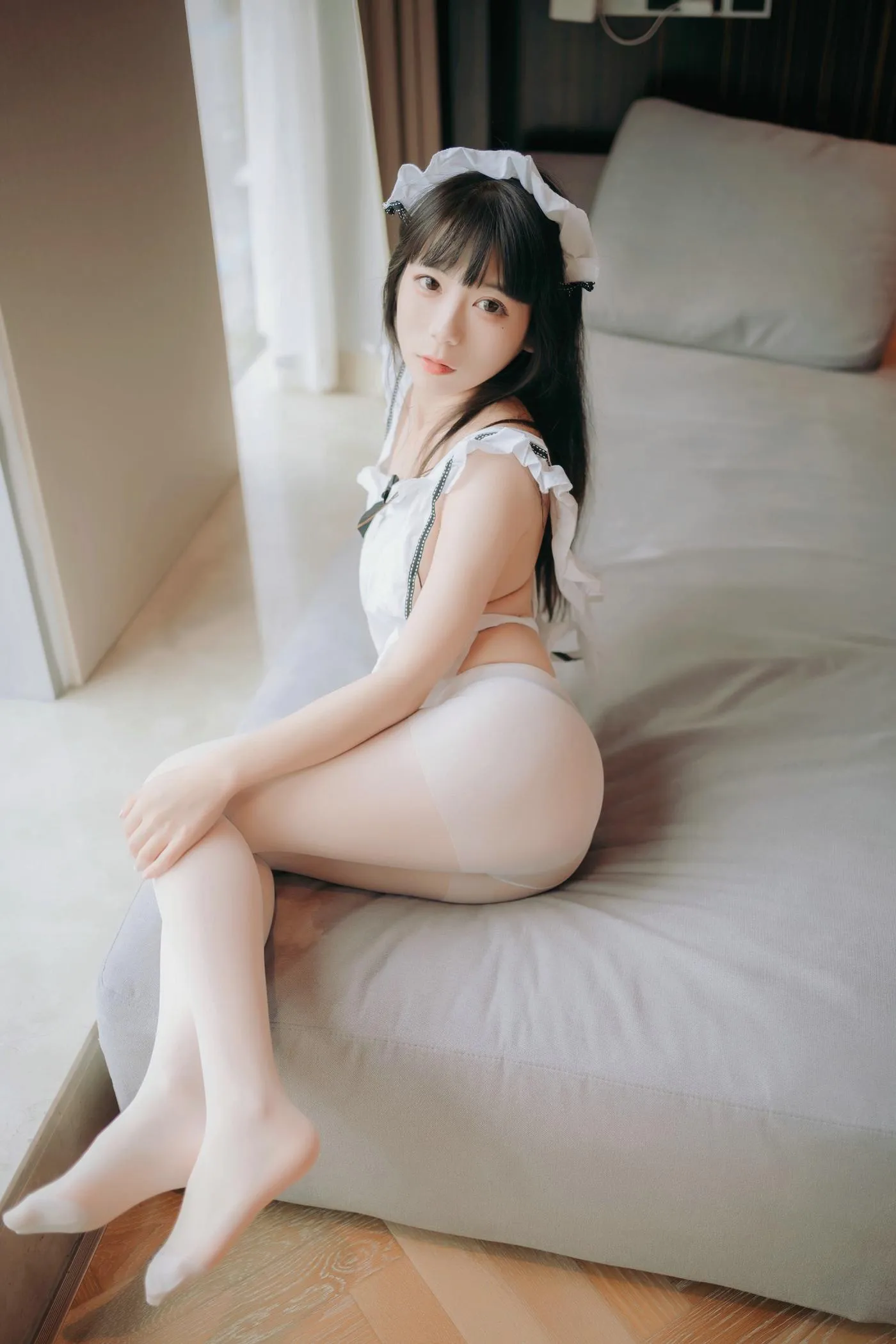 usejan(蓝蓝) – NO.10 小厨娘 [46P]插图
