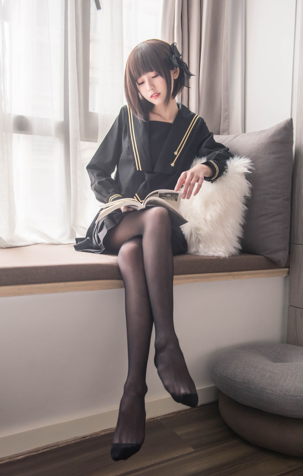 你的负卿03窗台制服插图5