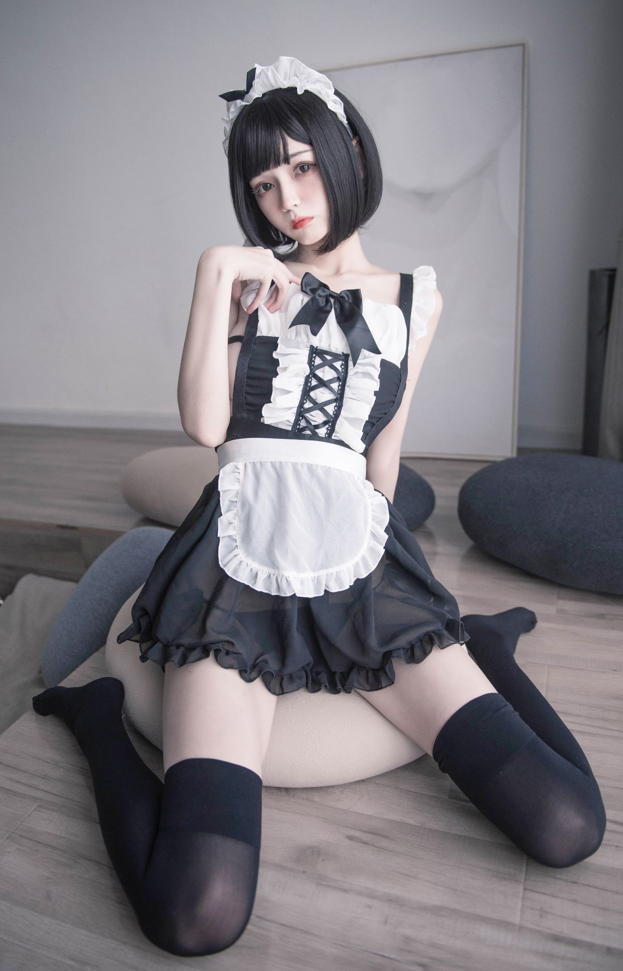 你的负卿11露背女仆插图9