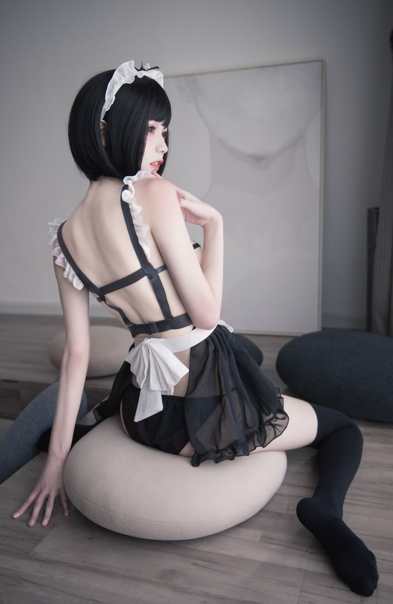 你的负卿11露背女仆插图6