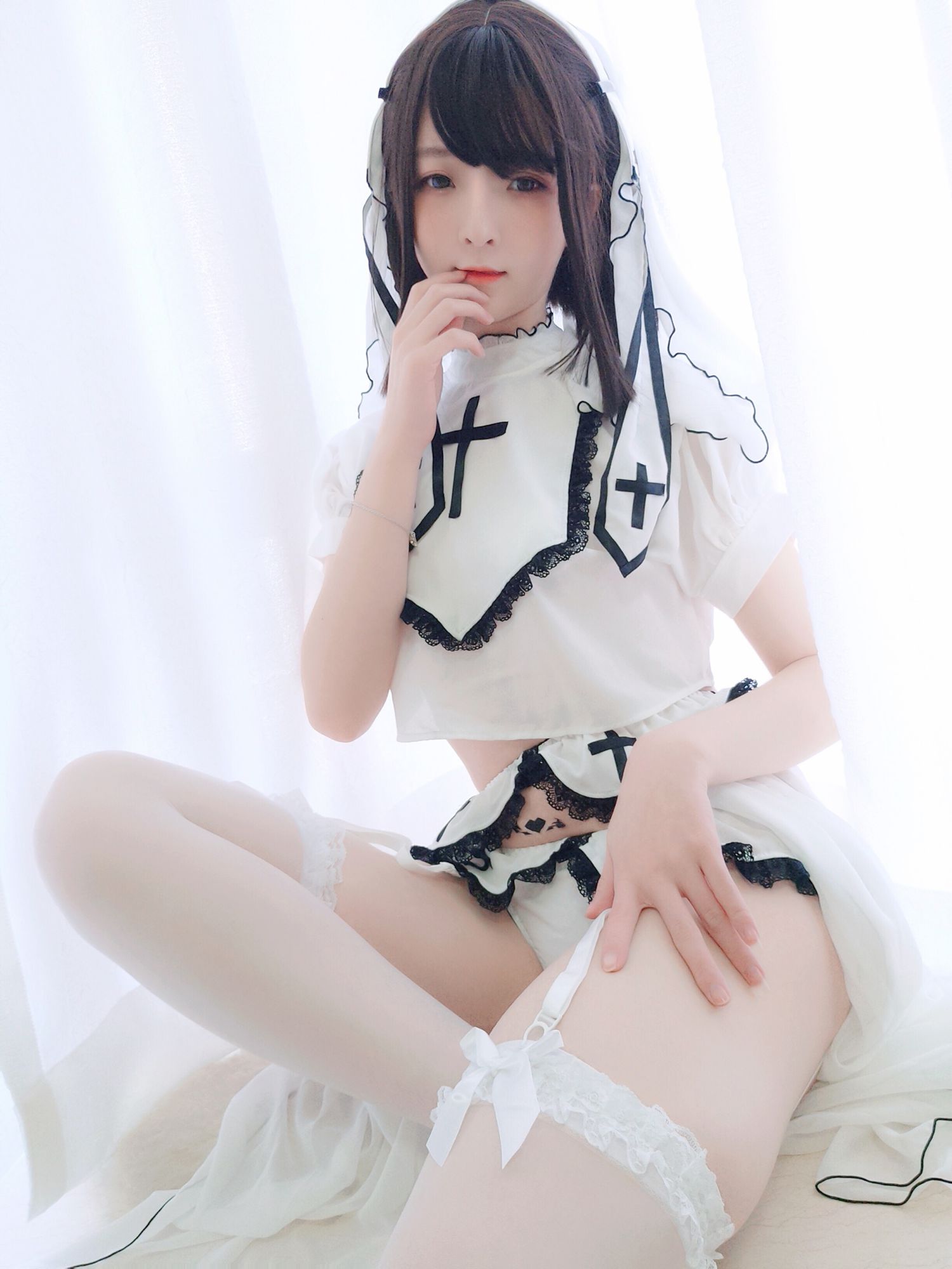 一小央泽11白修女插图8
