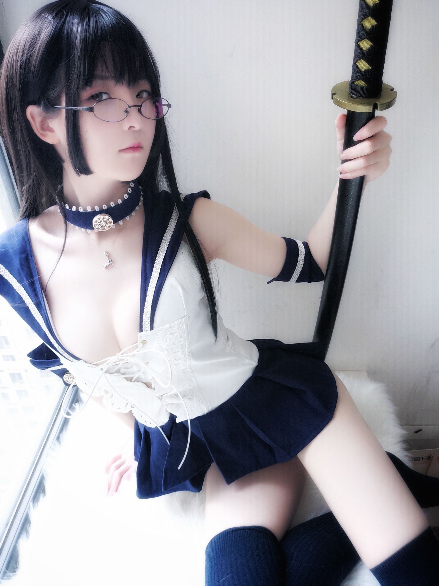 一小央泽25武士刀与水手服插图1