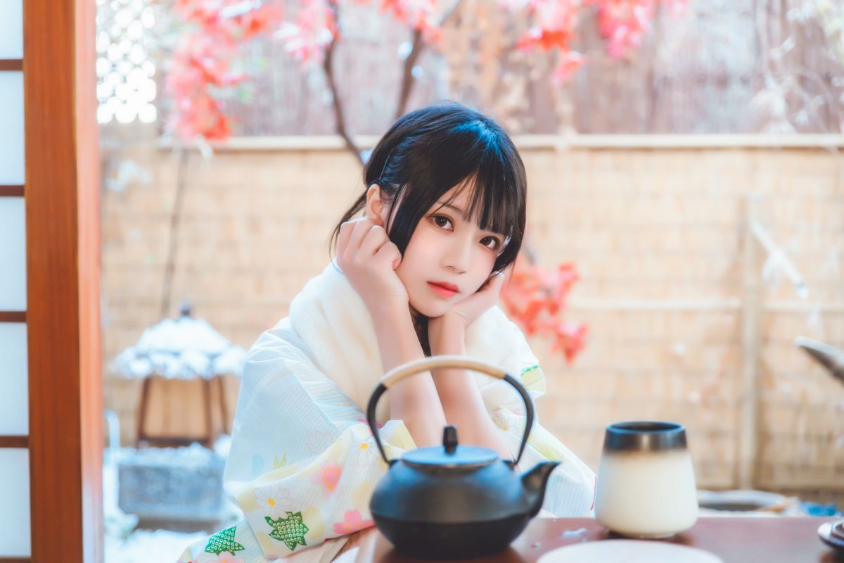 桜桃喵-小少女插图8