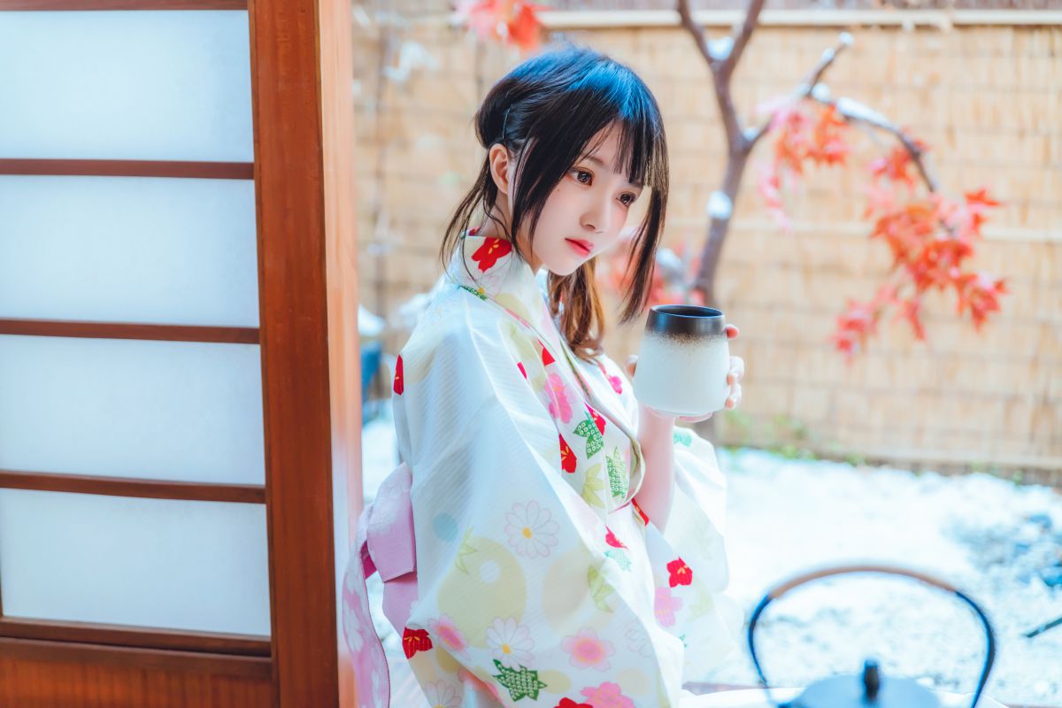 桜桃喵-小少女插图3