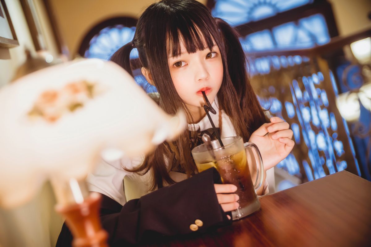 桜桃喵-小少女插图3