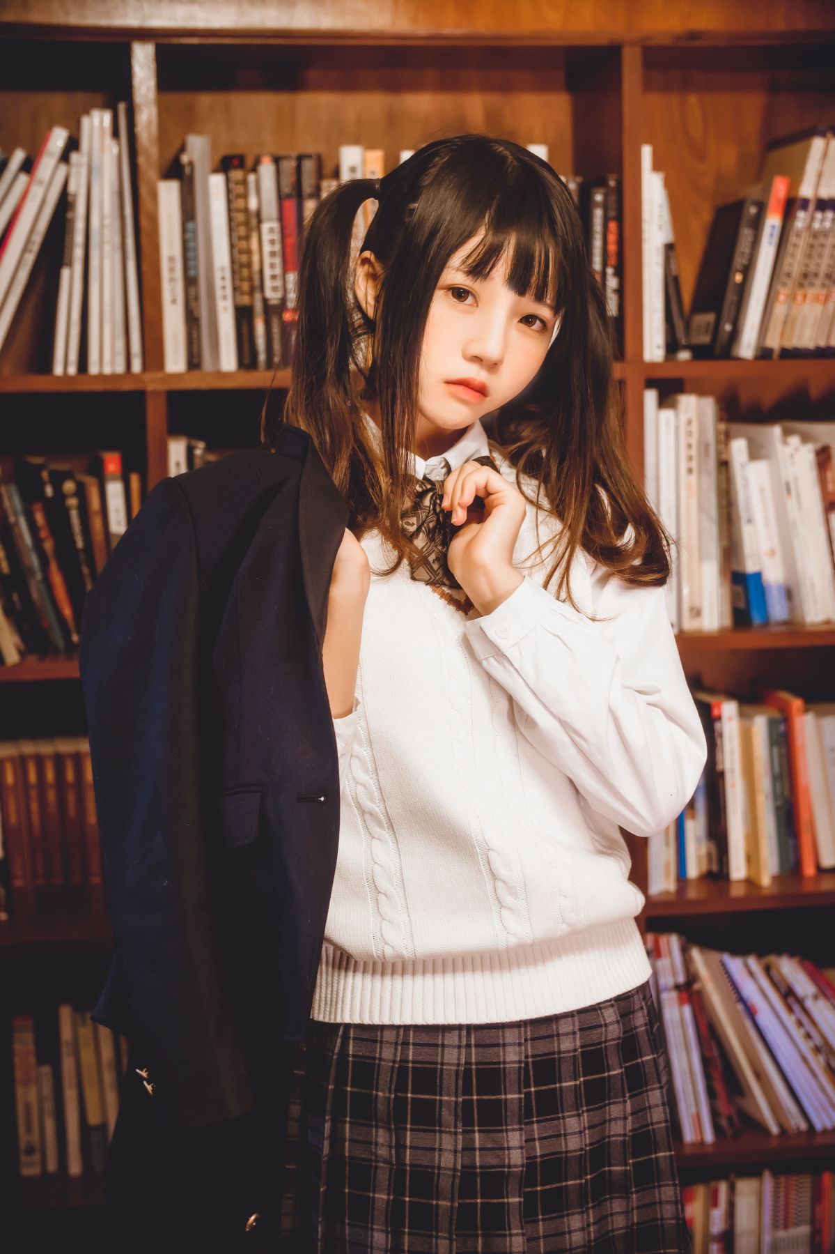 桜桃喵-小少女插图5