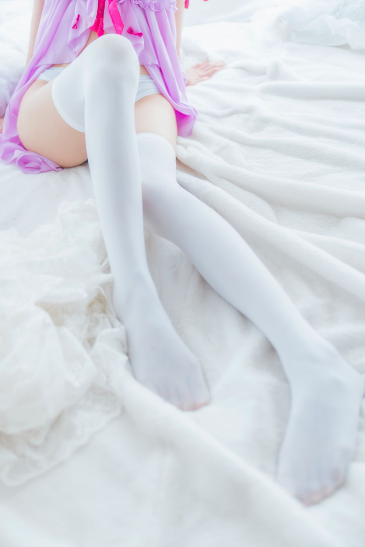桜桃喵 – (加藤惠)小睡裙插图1
